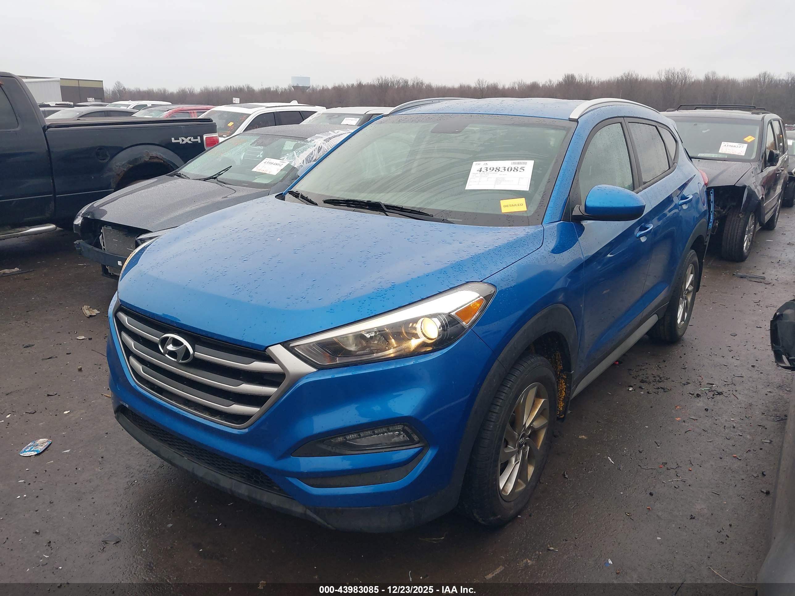 HYUNDAI TUCSON image 2