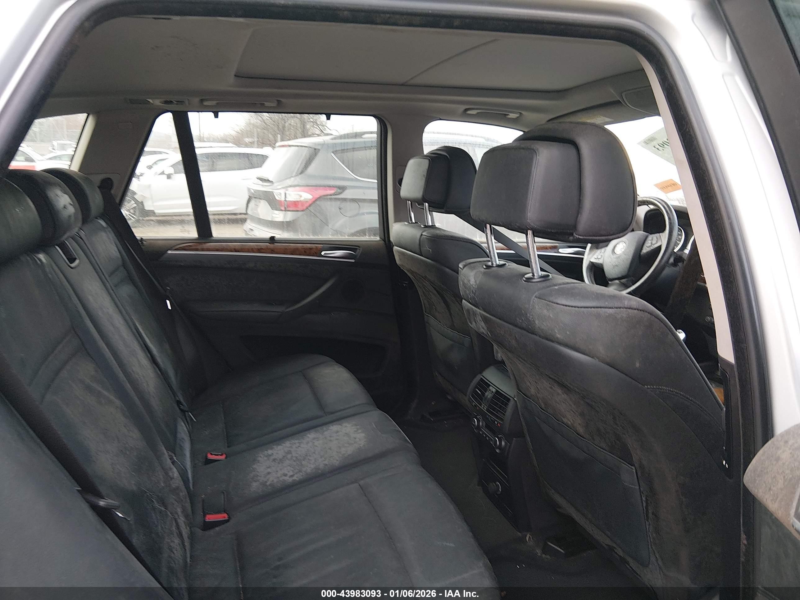 BMW X5 image 8