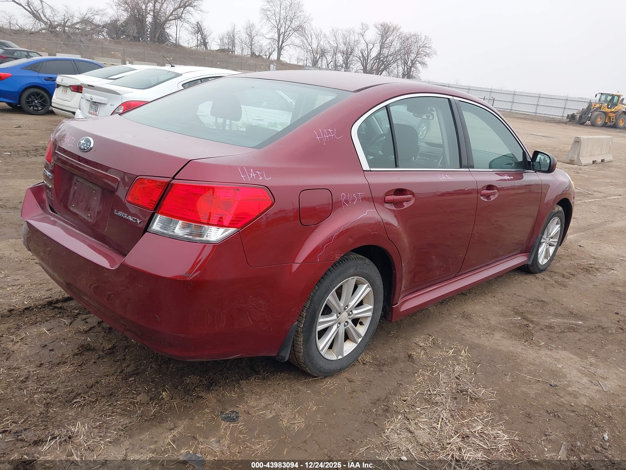 SUBARU LEGACY image 4