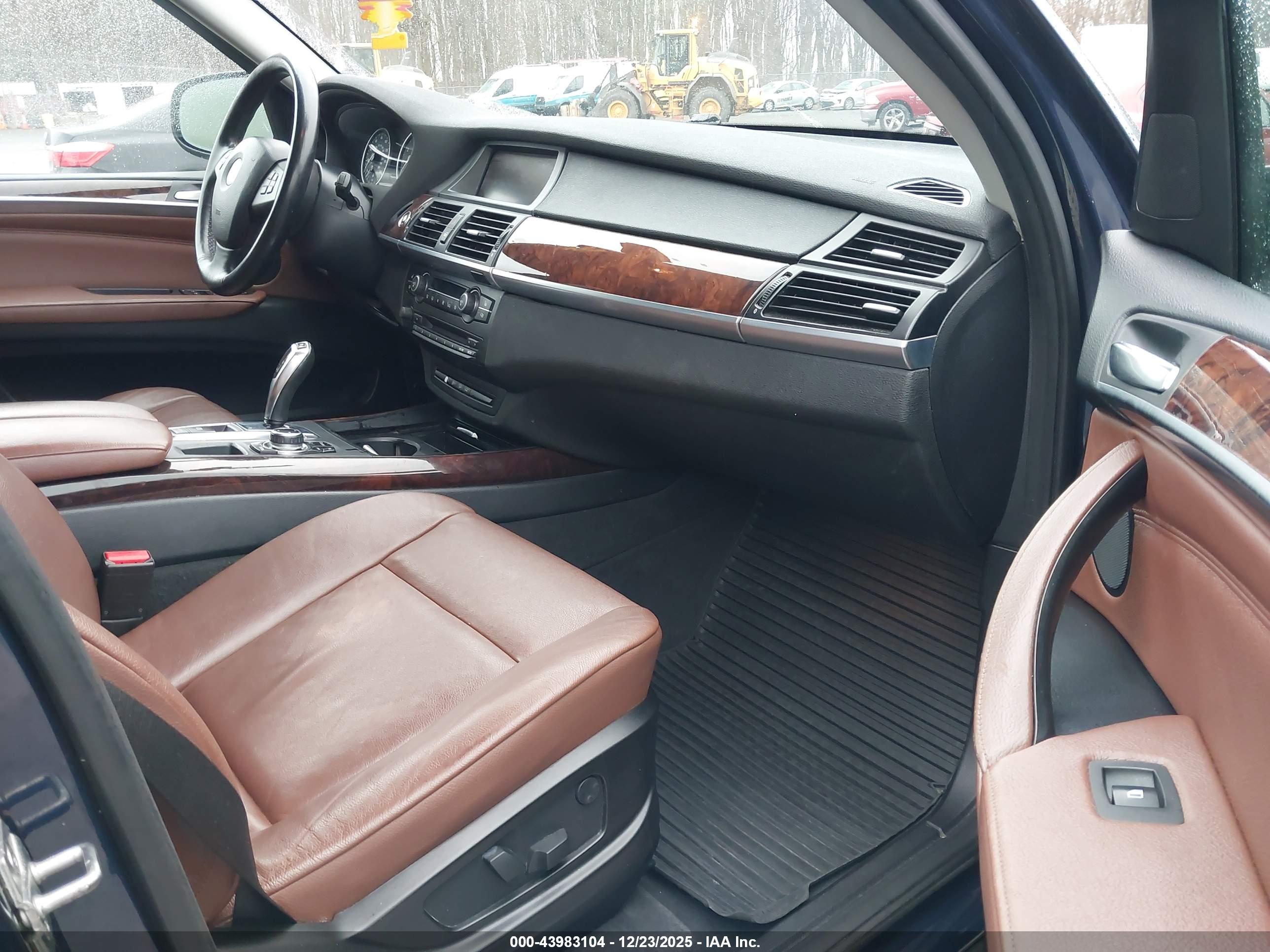 BMW X5 image 5