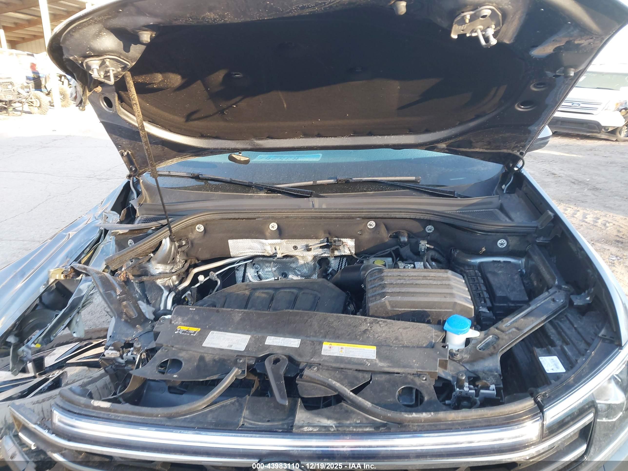 VOLKSWAGEN ATLAS image 10