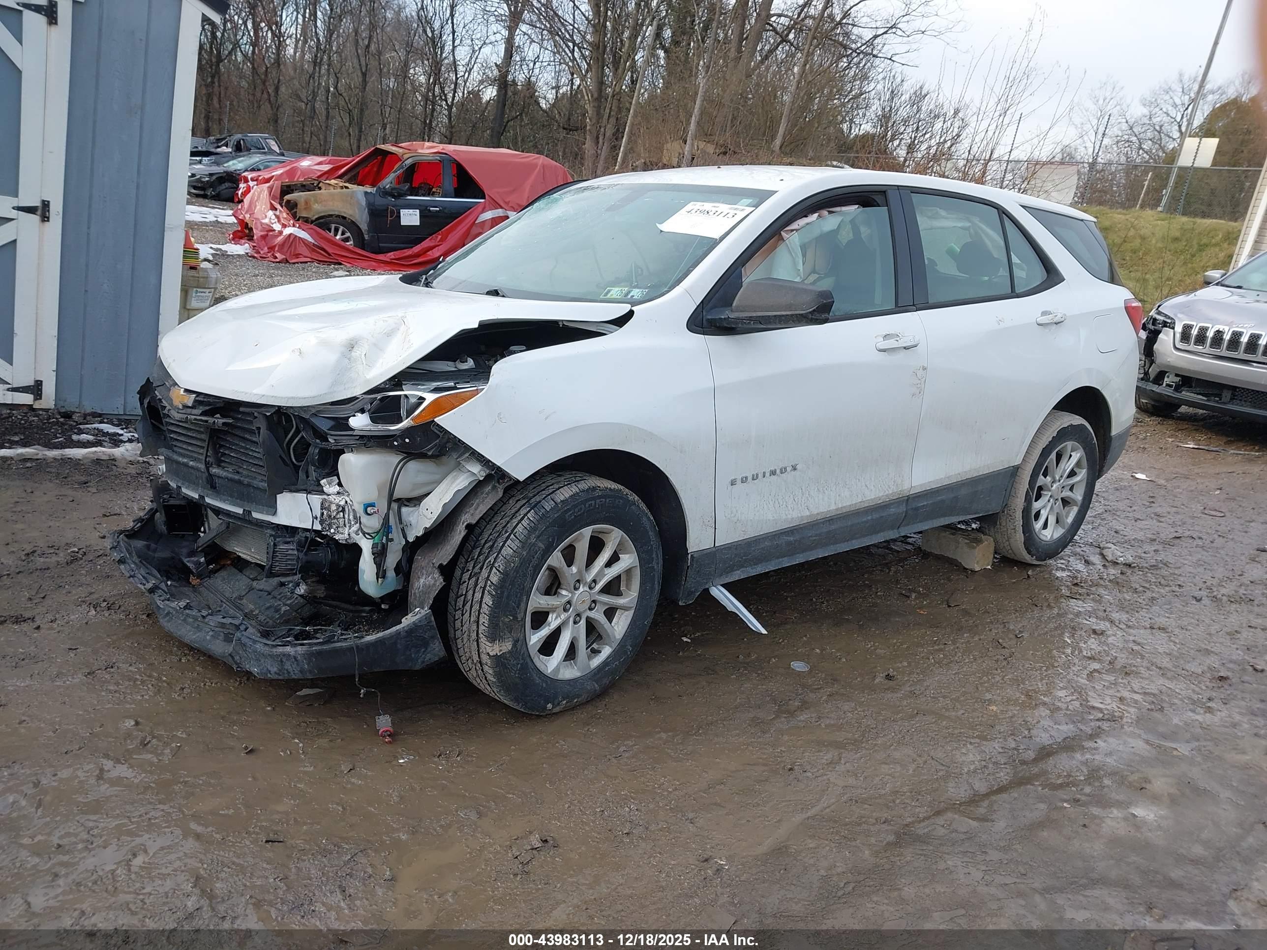 CHEVROLET EQUINOX image 2