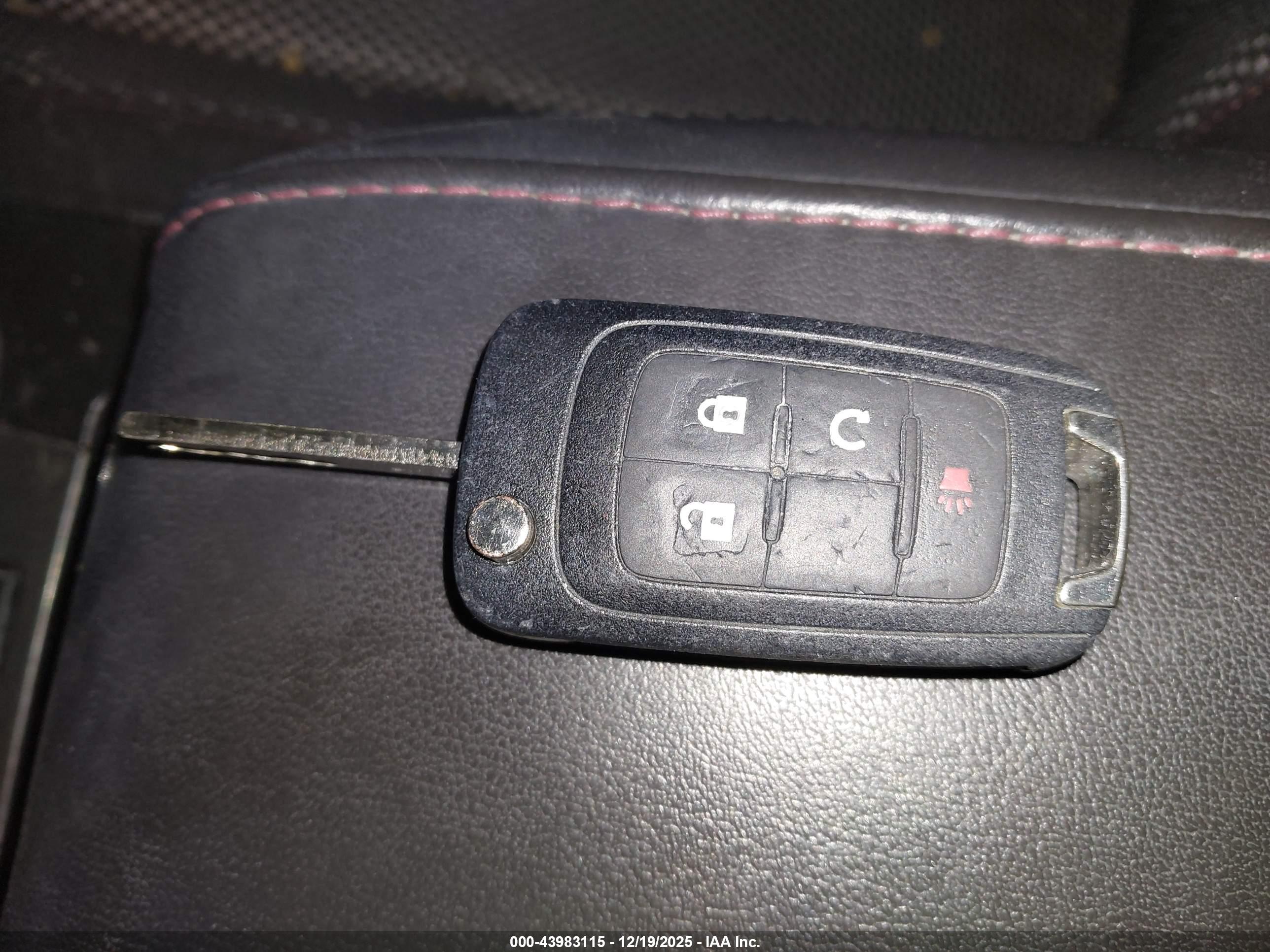 CHEVROLET EQUINOX image 11