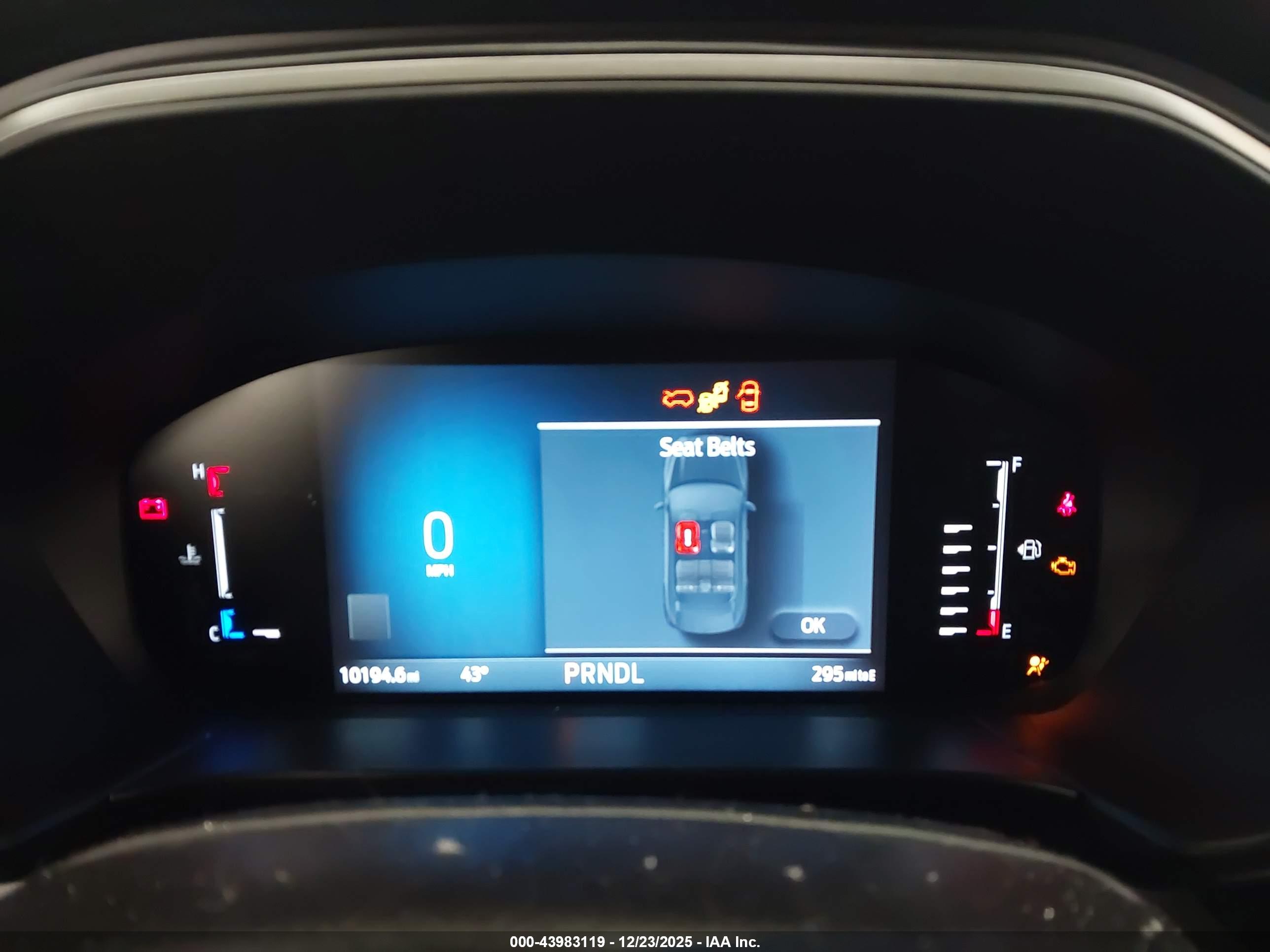 FORD ESCAPE image 7