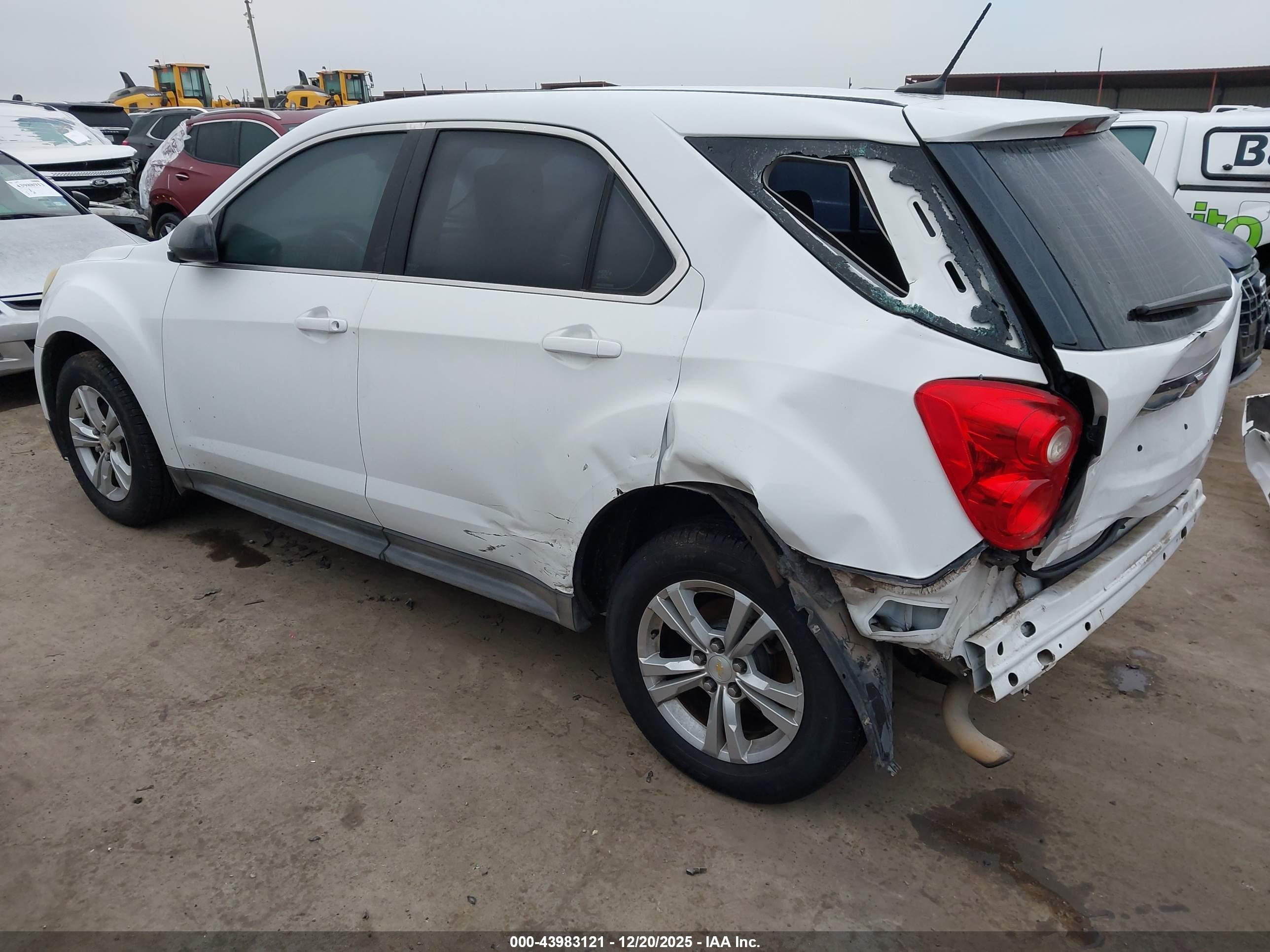 CHEVROLET EQUINOX image 3
