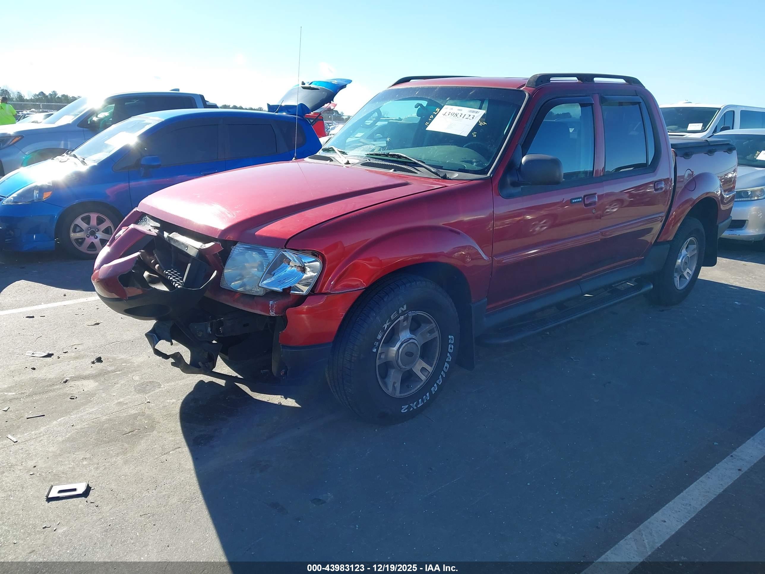 FORD EXPLORER image 2