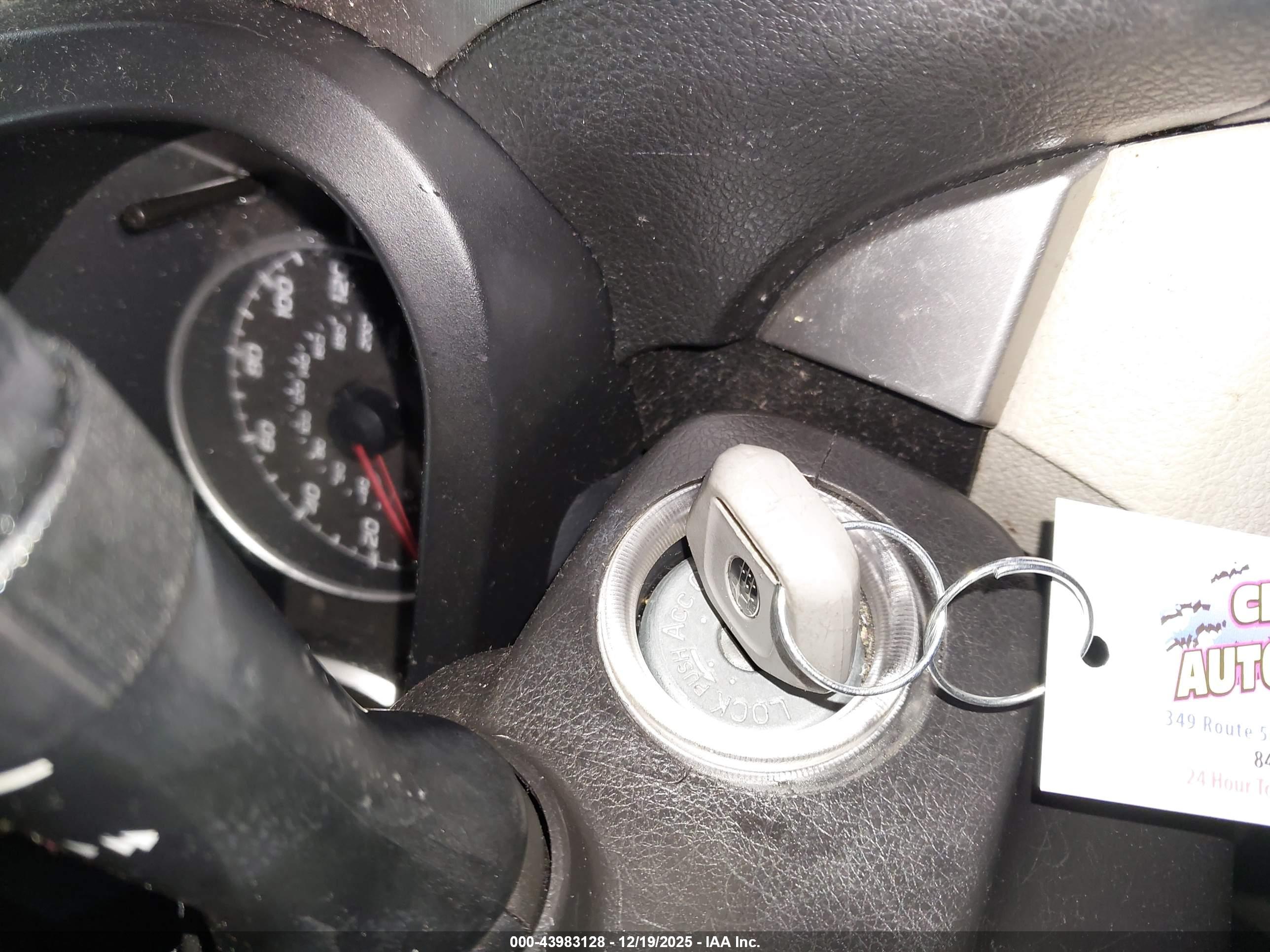 SUBARU LEGACY image 11