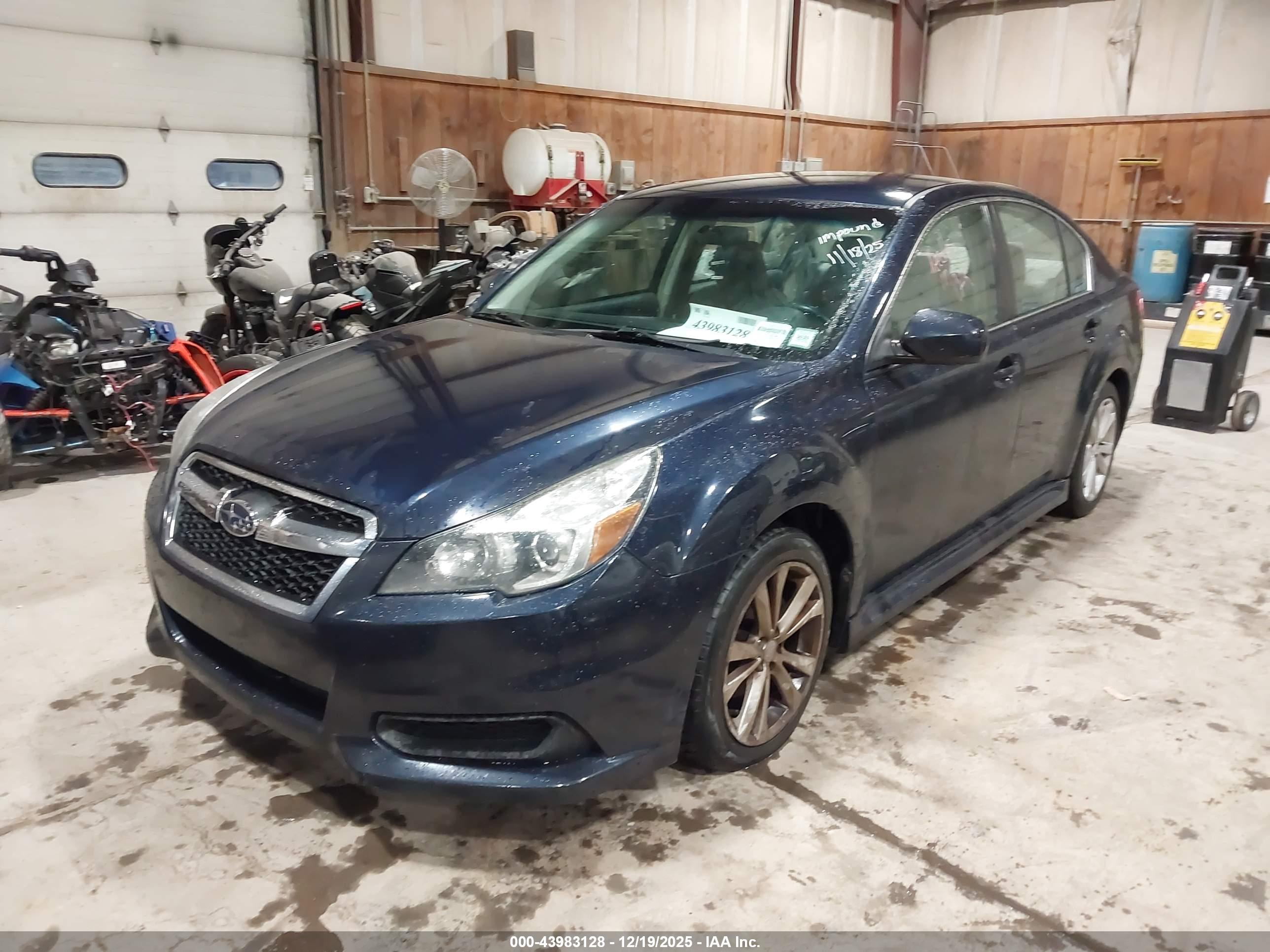 SUBARU LEGACY image 2