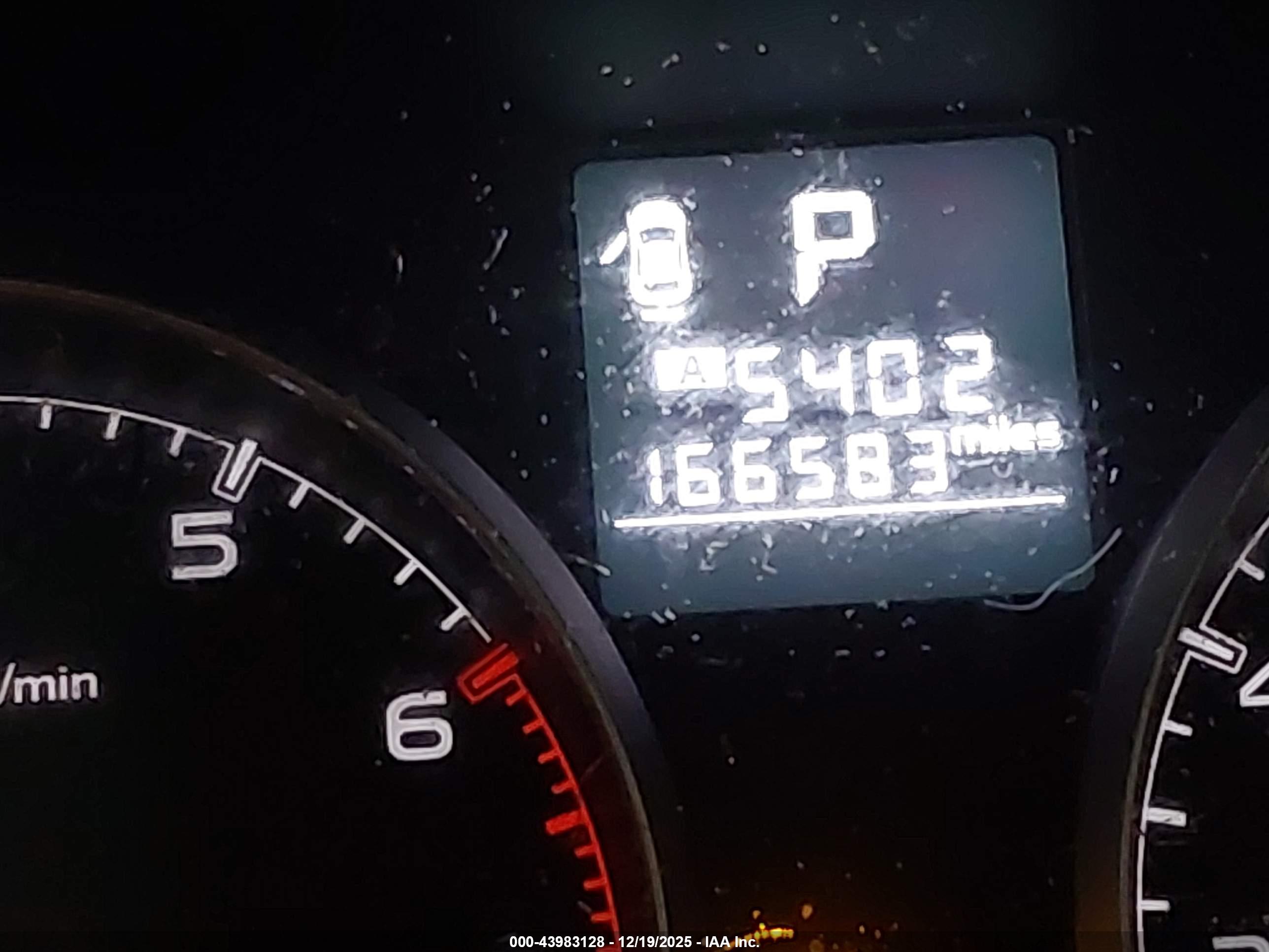 SUBARU LEGACY image 7