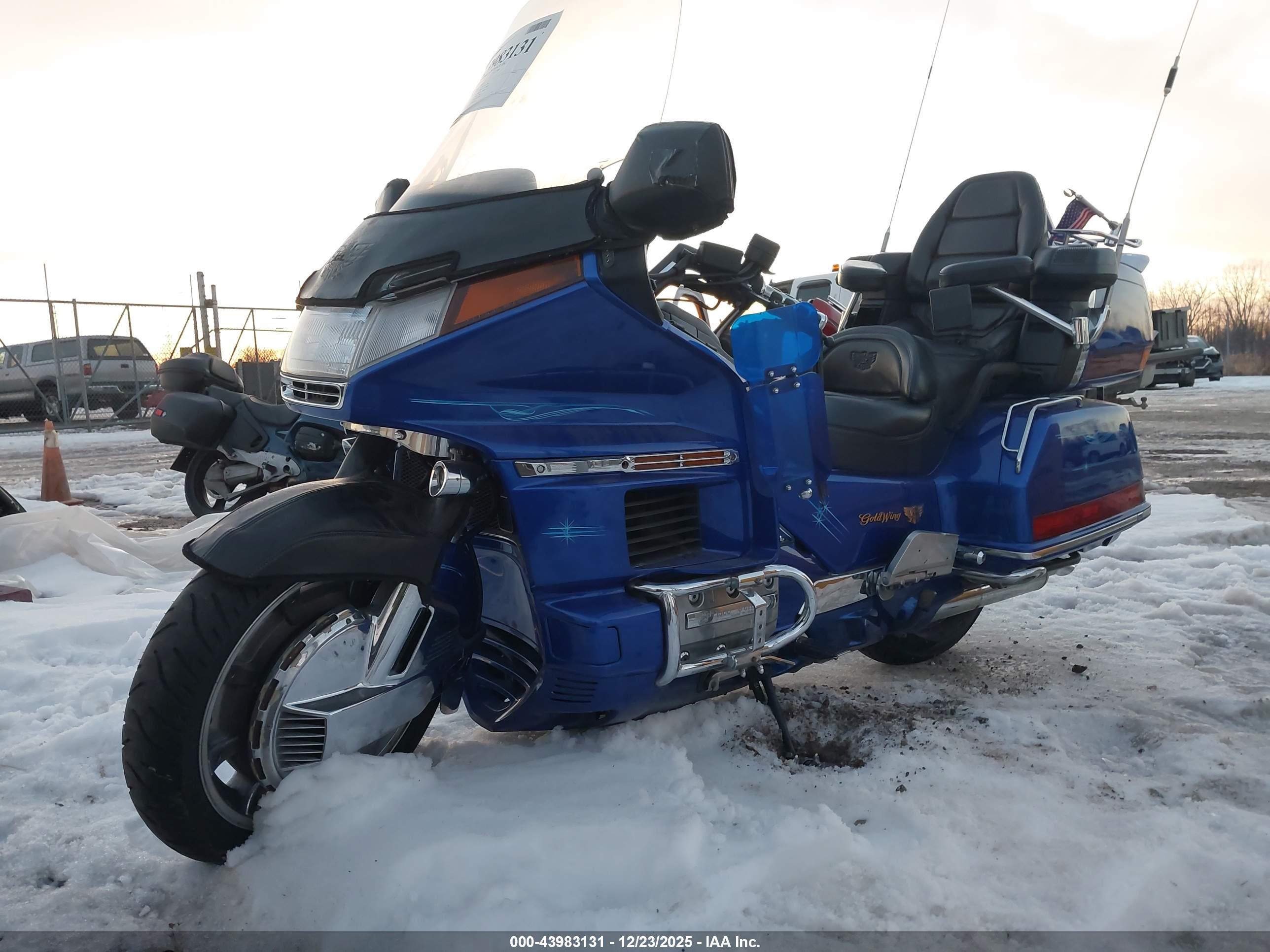 HONDA GL1500 image 2