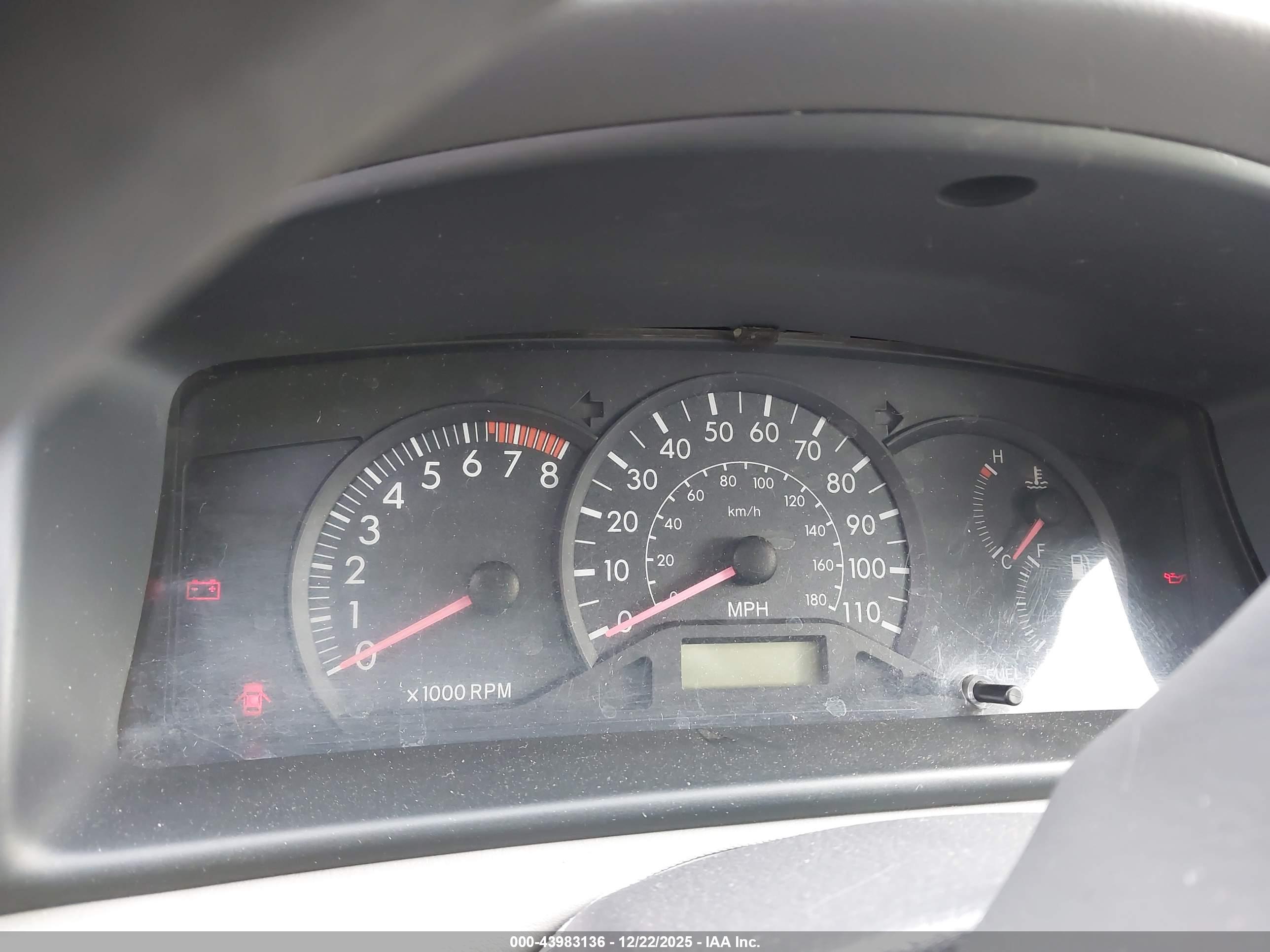 TOYOTA COROLLA image 7