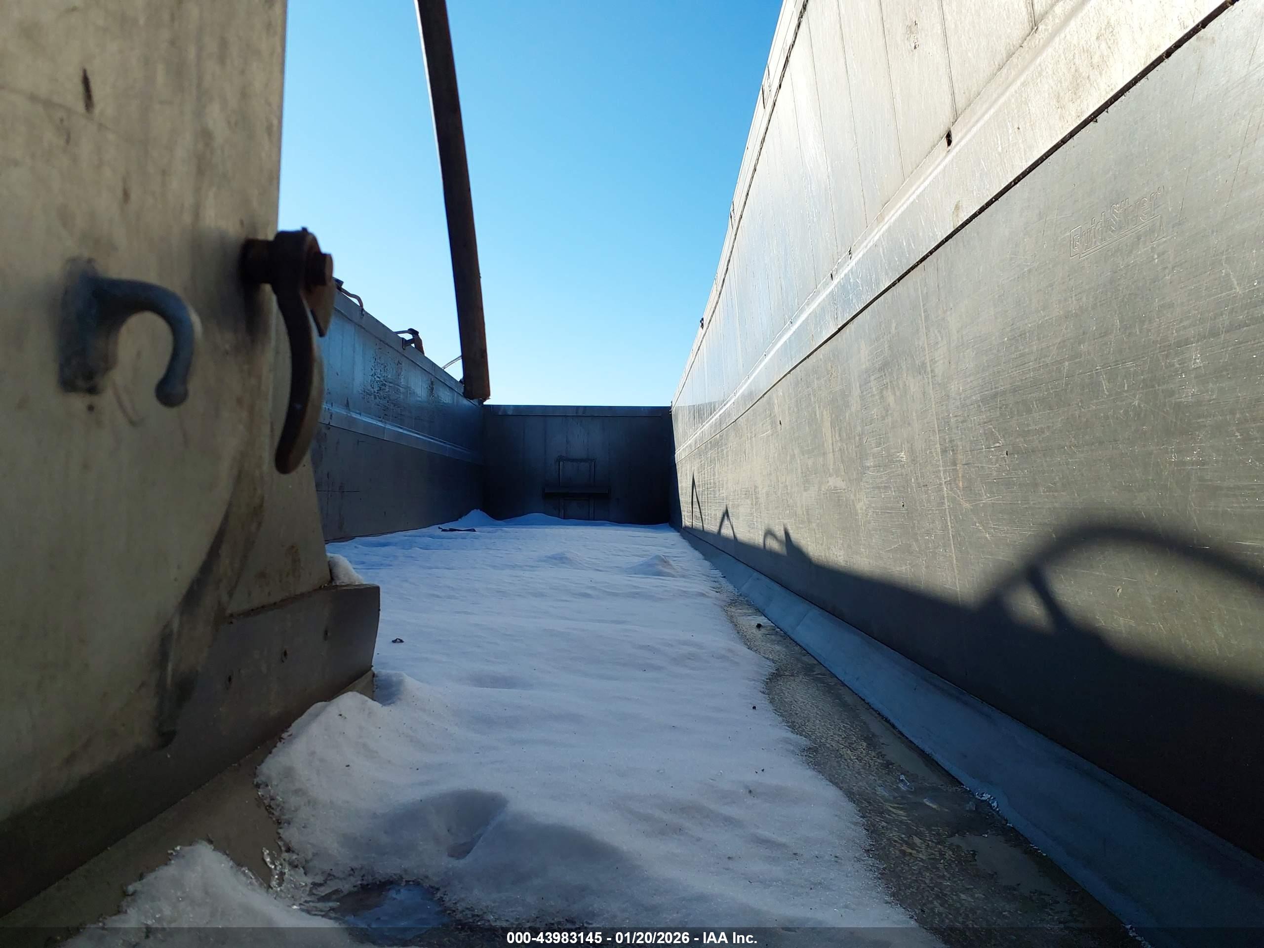 EAST MANUFACTURING image 8