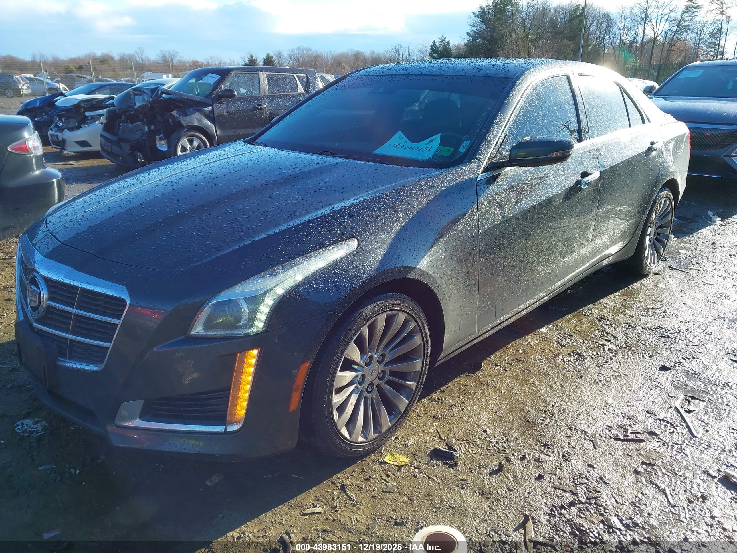 CADILLAC CTS image 2