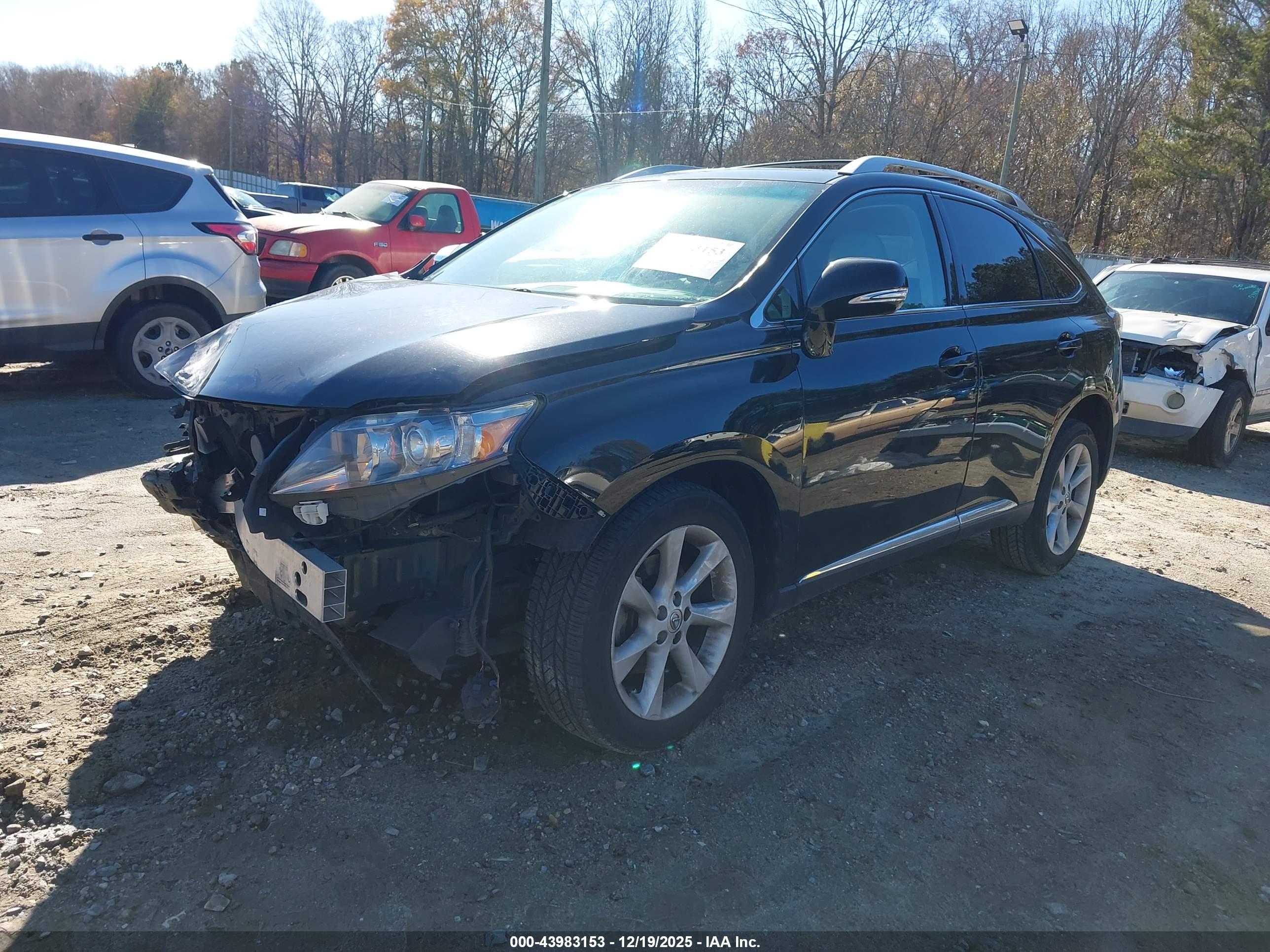 LEXUS RX image 2