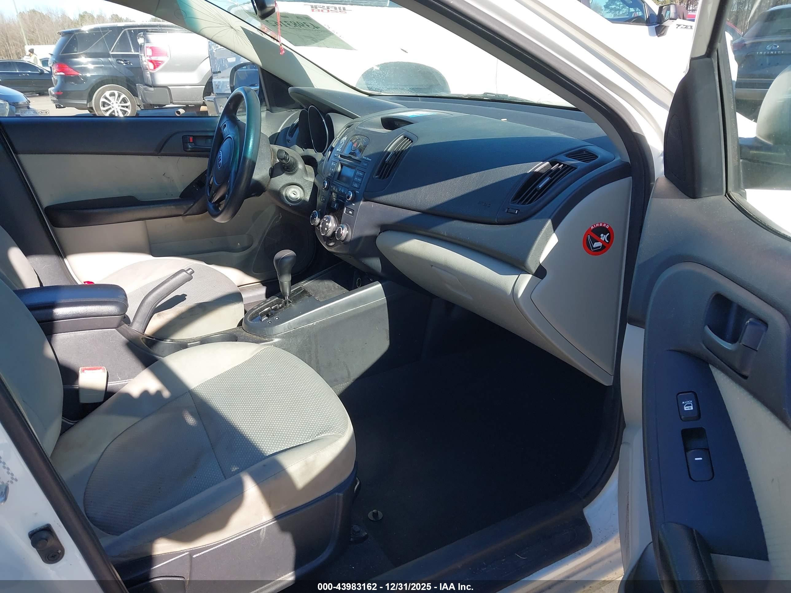 KIA FORTE image 5