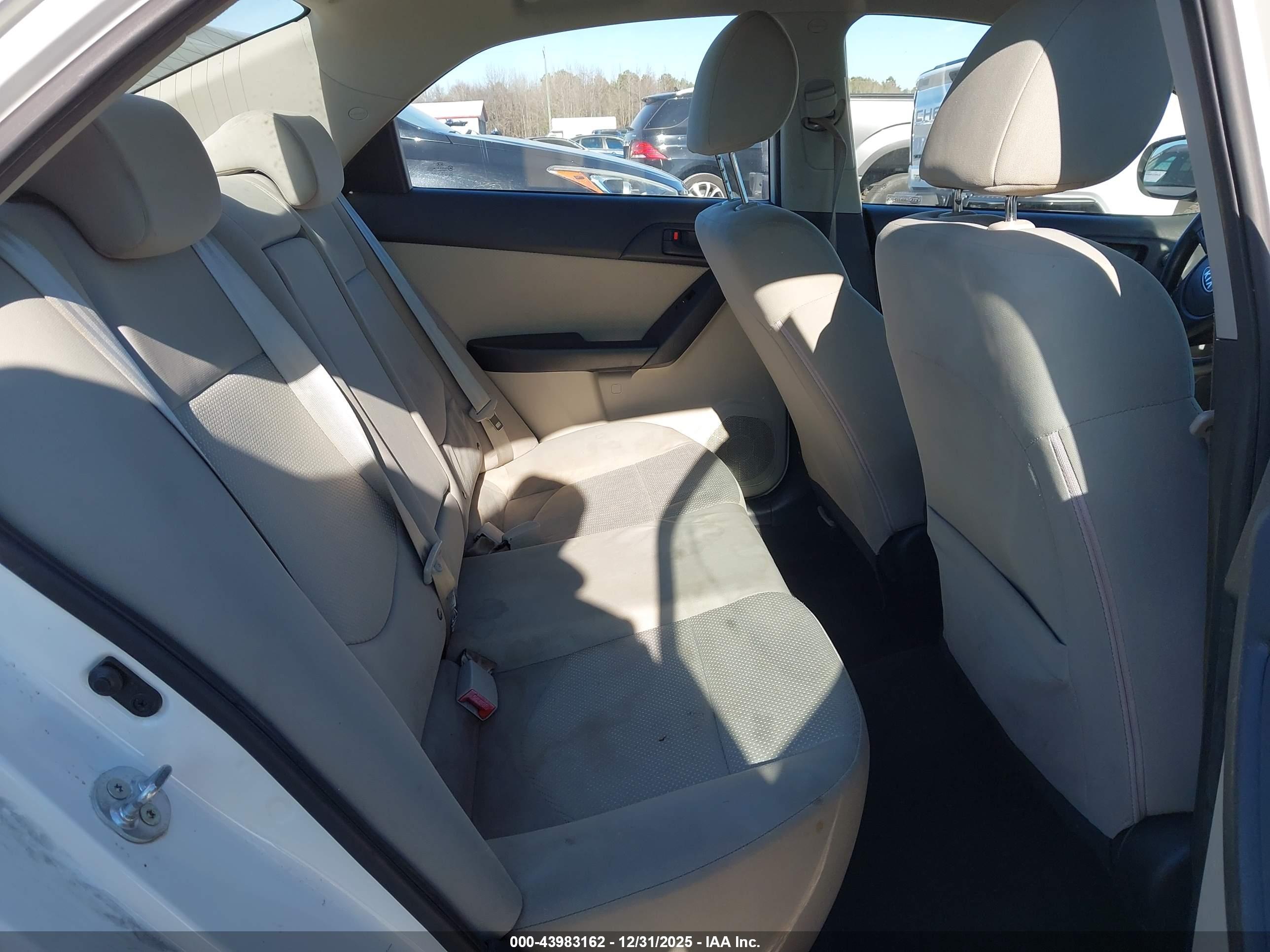 KIA FORTE image 8