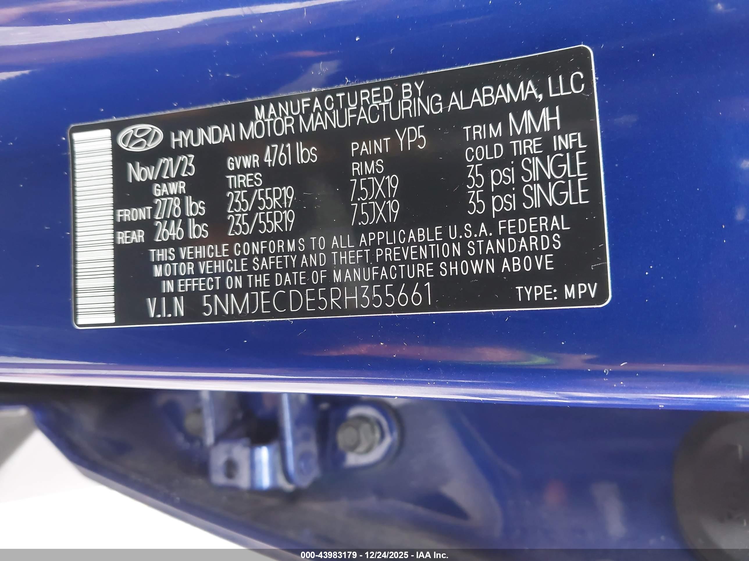 HYUNDAI TUCSON image 9