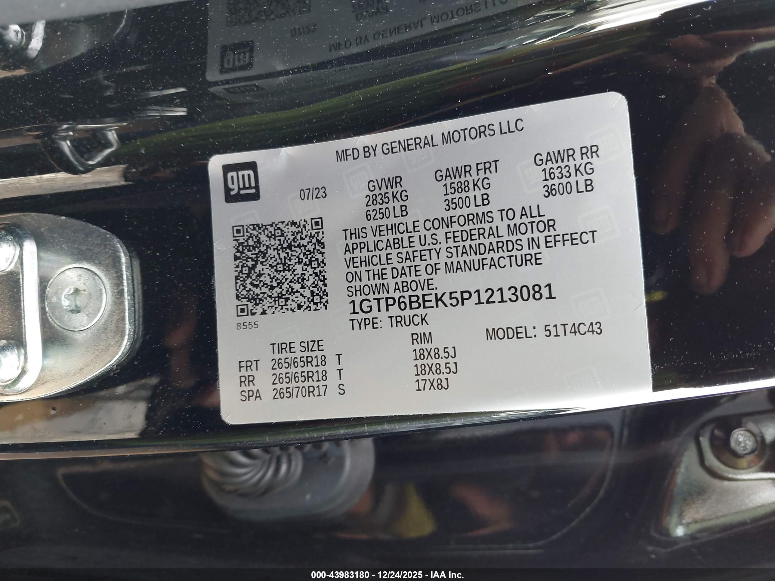 GMC CANYON image 9