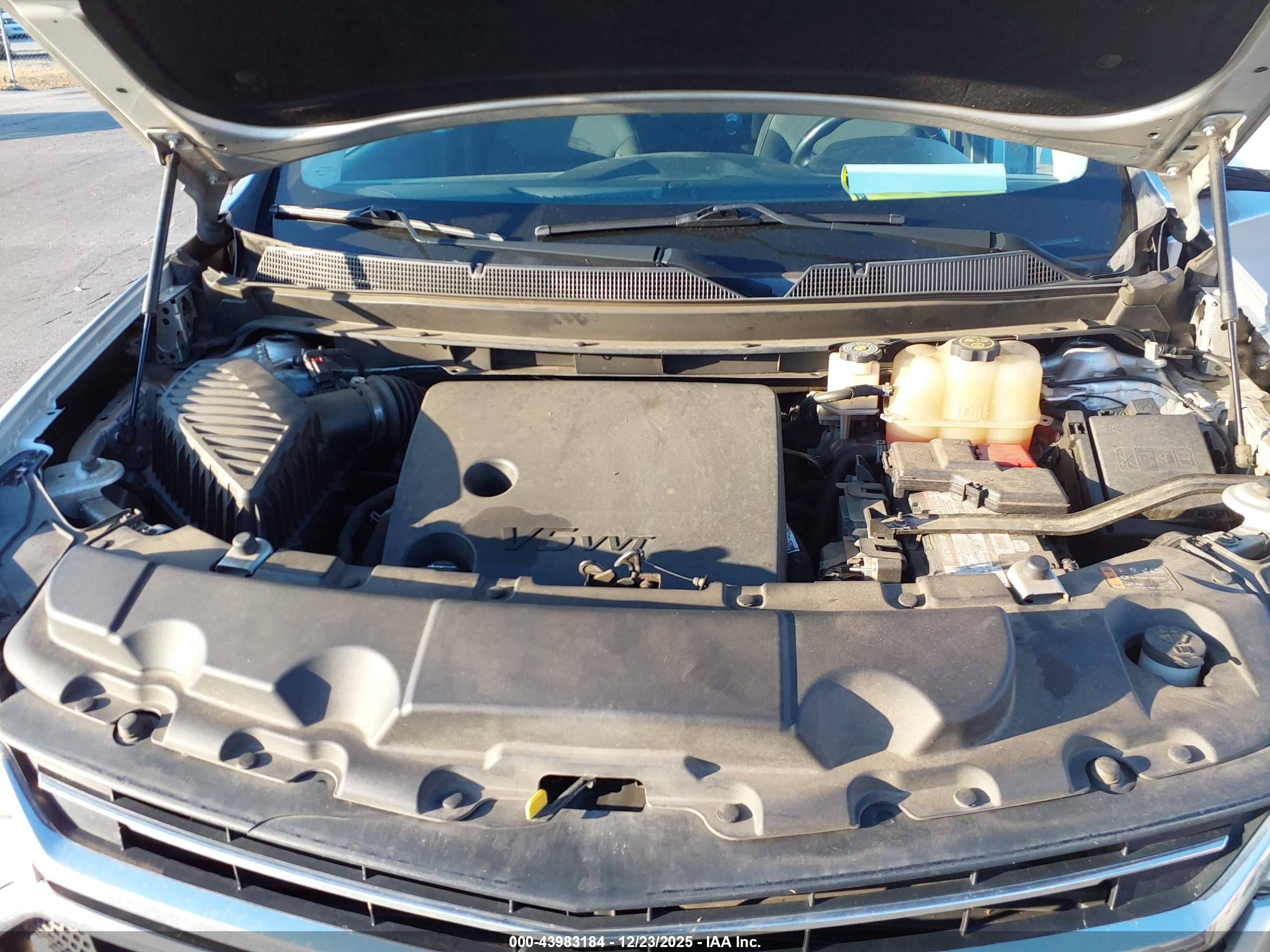 CHEVROLET TRAVERSE image 10