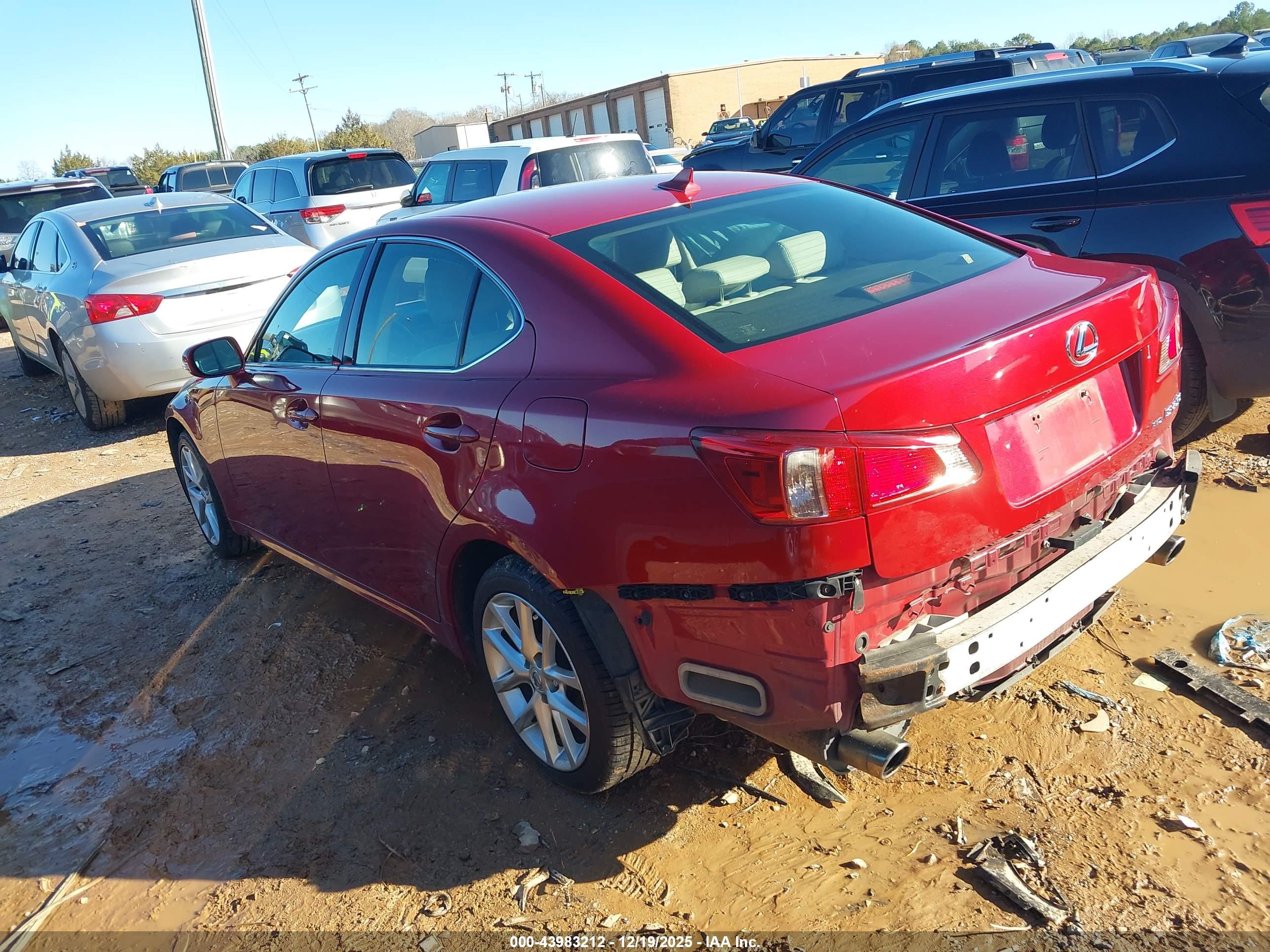 LEXUS IS image 3
