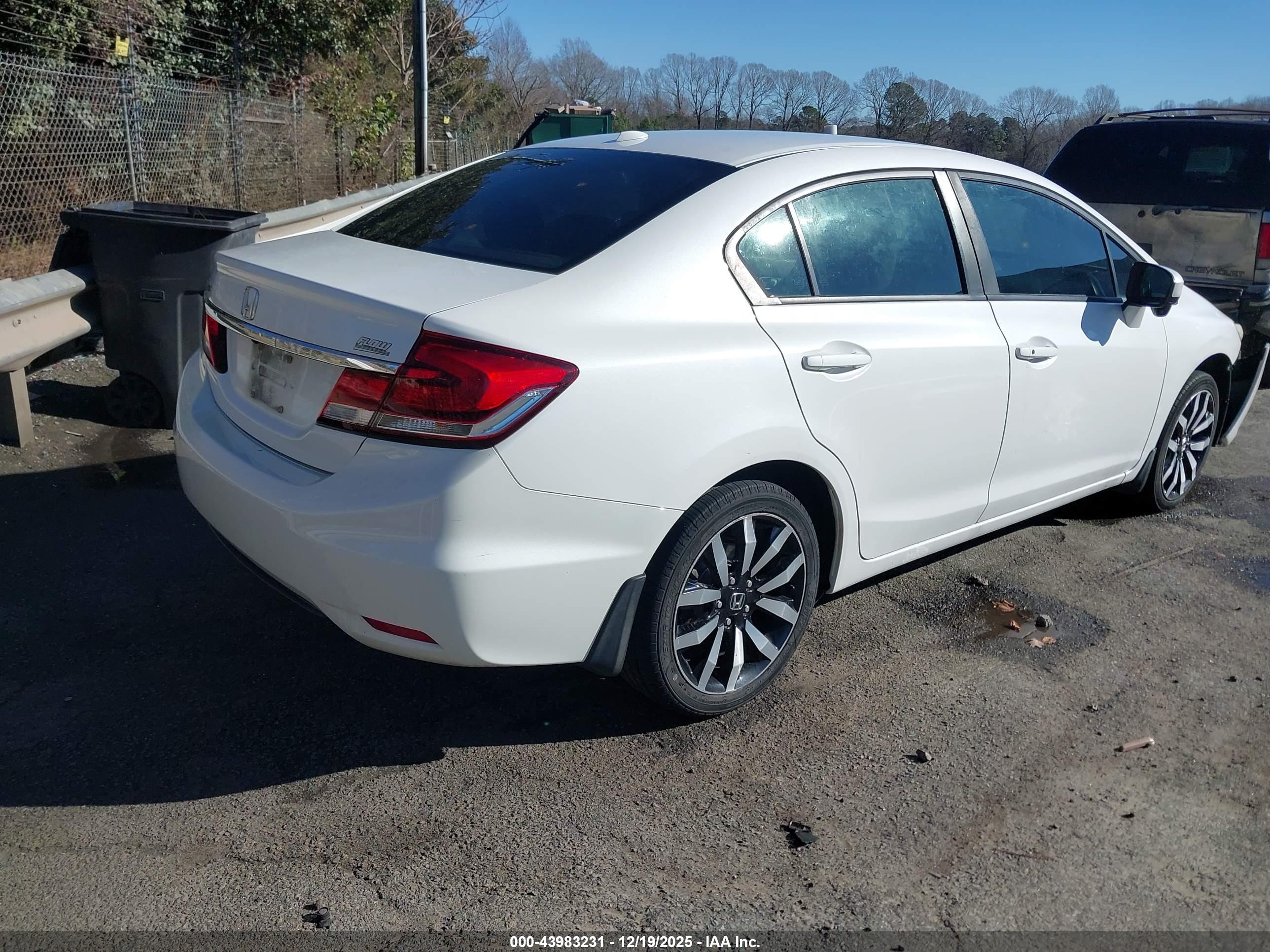 HONDA CIVIC image 4