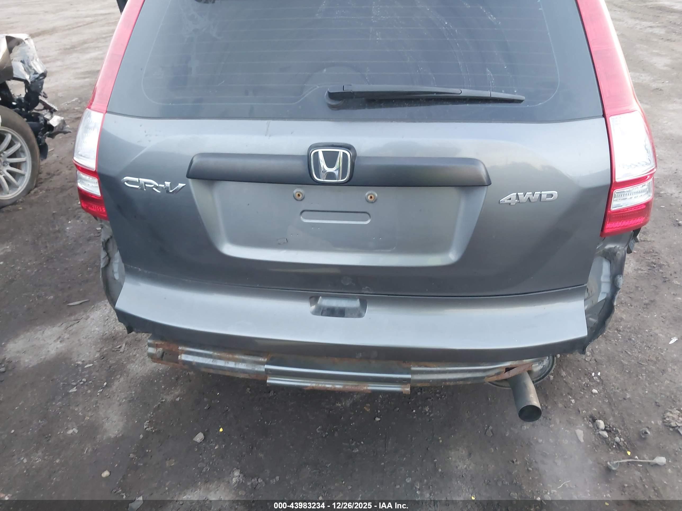 HONDA CR-V image 6