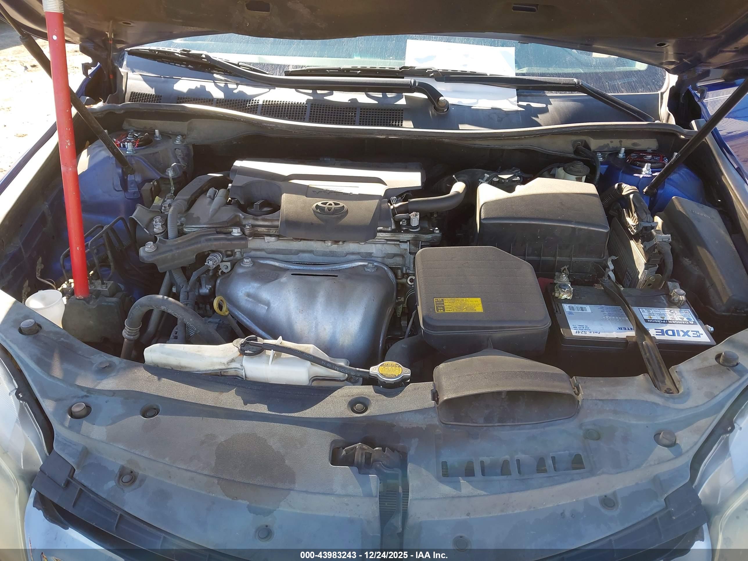 TOYOTA CAMRY image 10