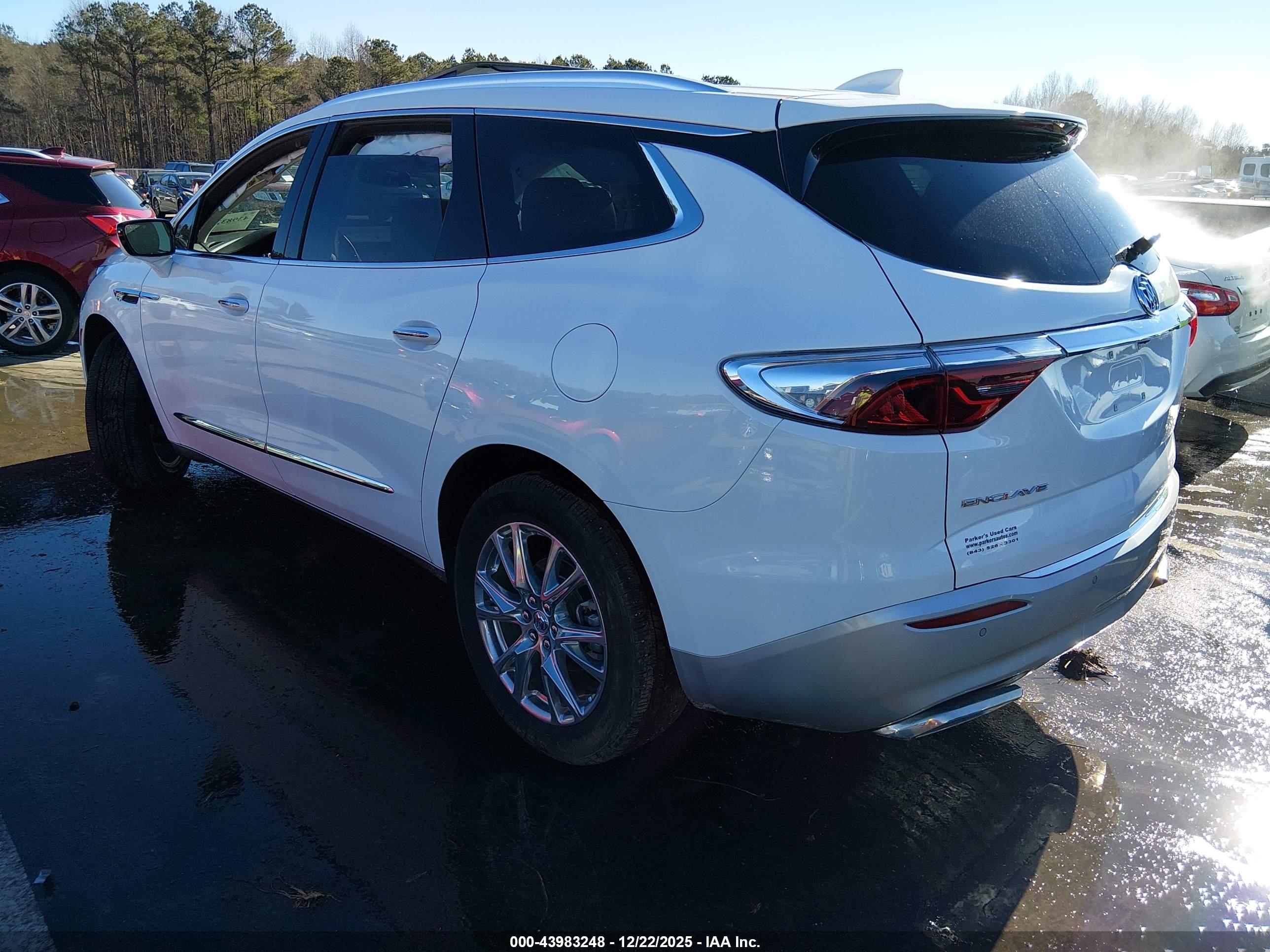 BUICK ENCLAVE image 3