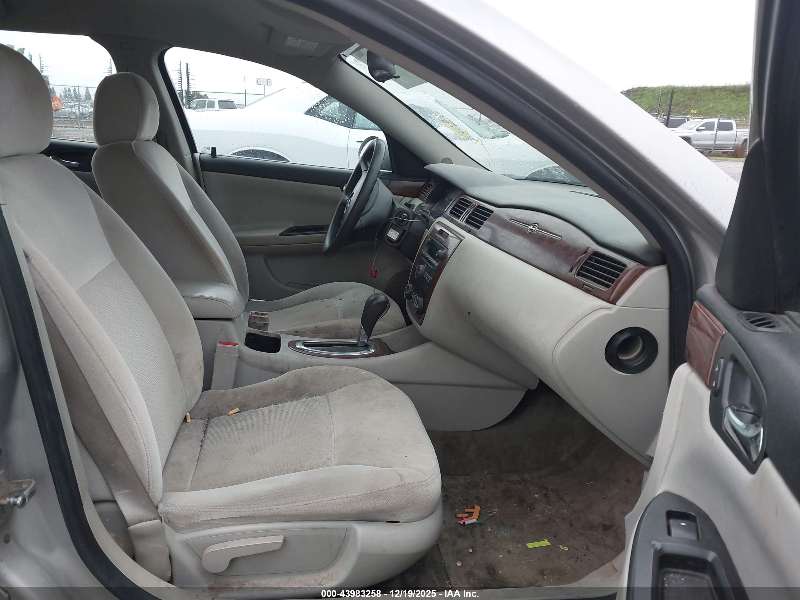 CHEVROLET IMPALA image 5