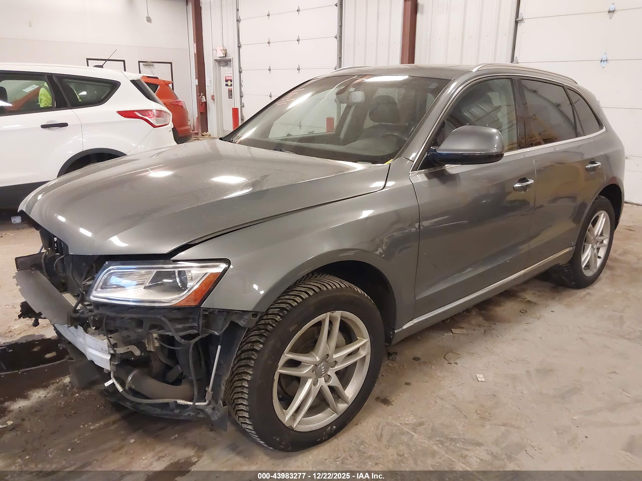 AUDI Q5 image 2