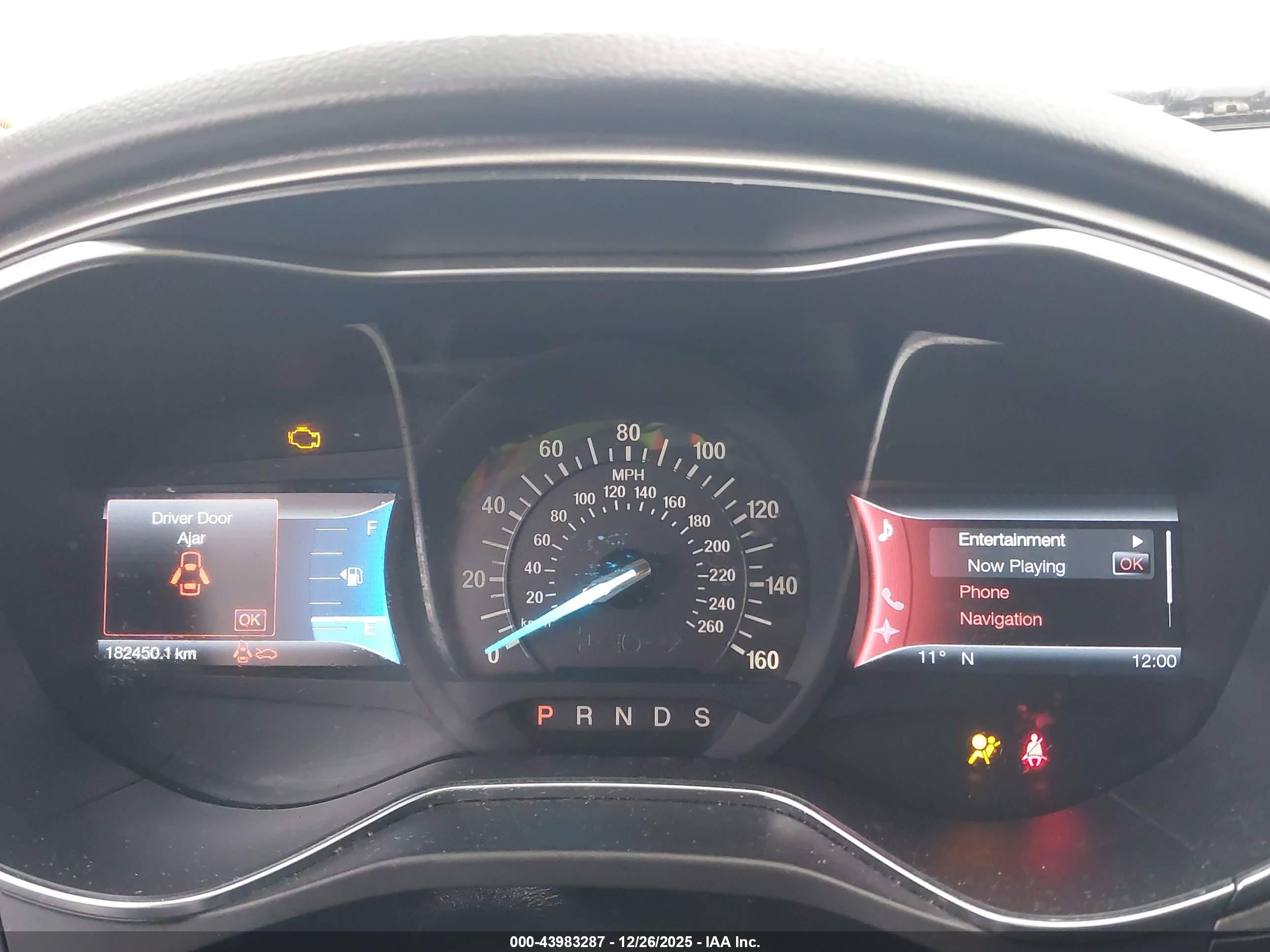 FORD FUSION image 7