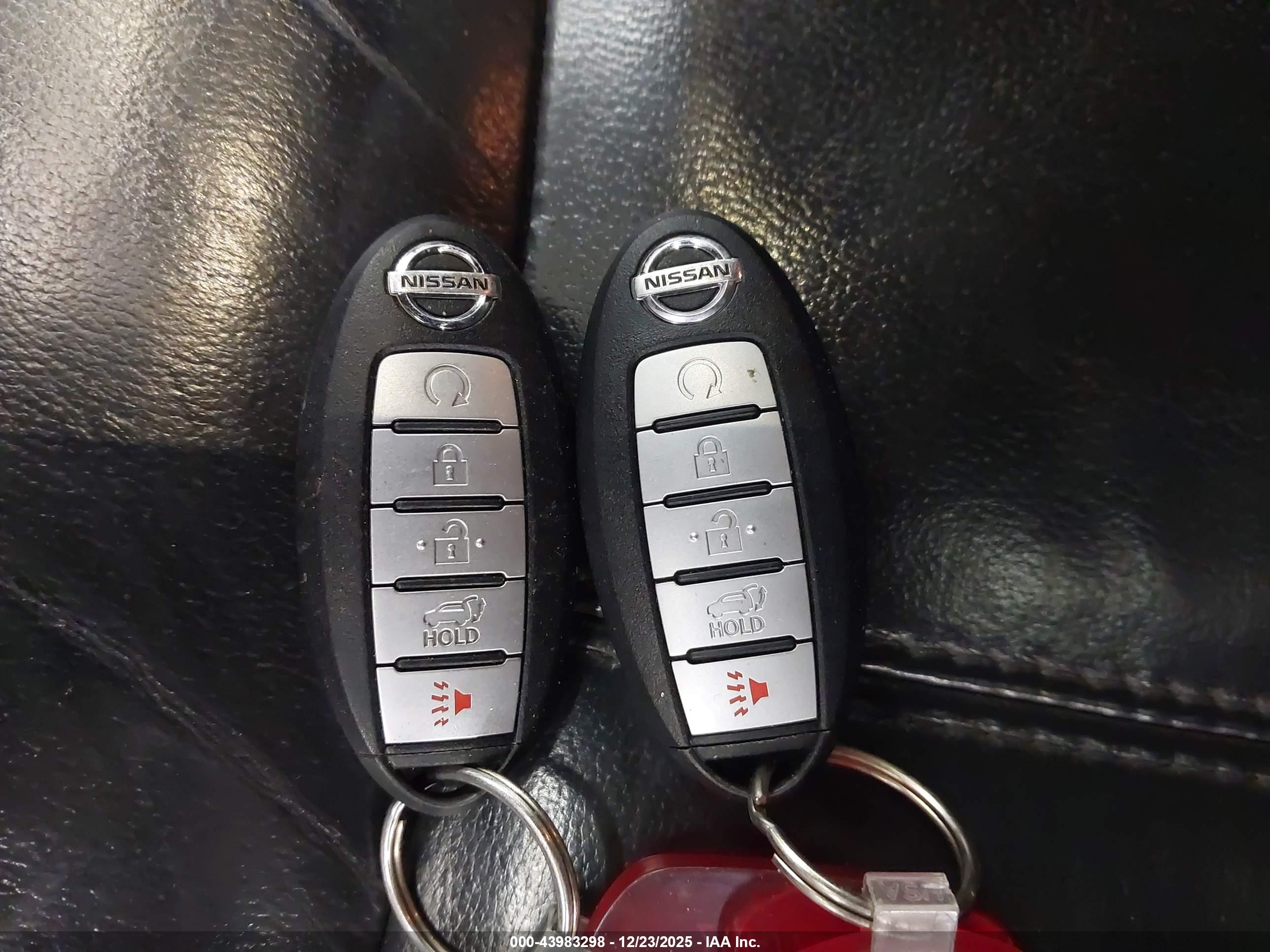 NISSAN PATHFINDER image 11