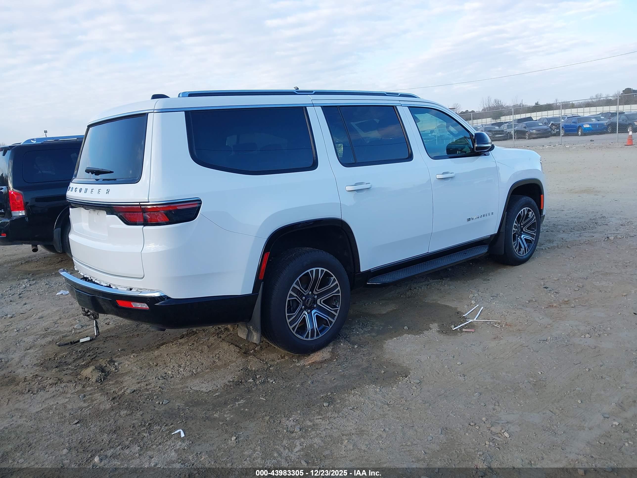 JEEP WAGONEER image 4
