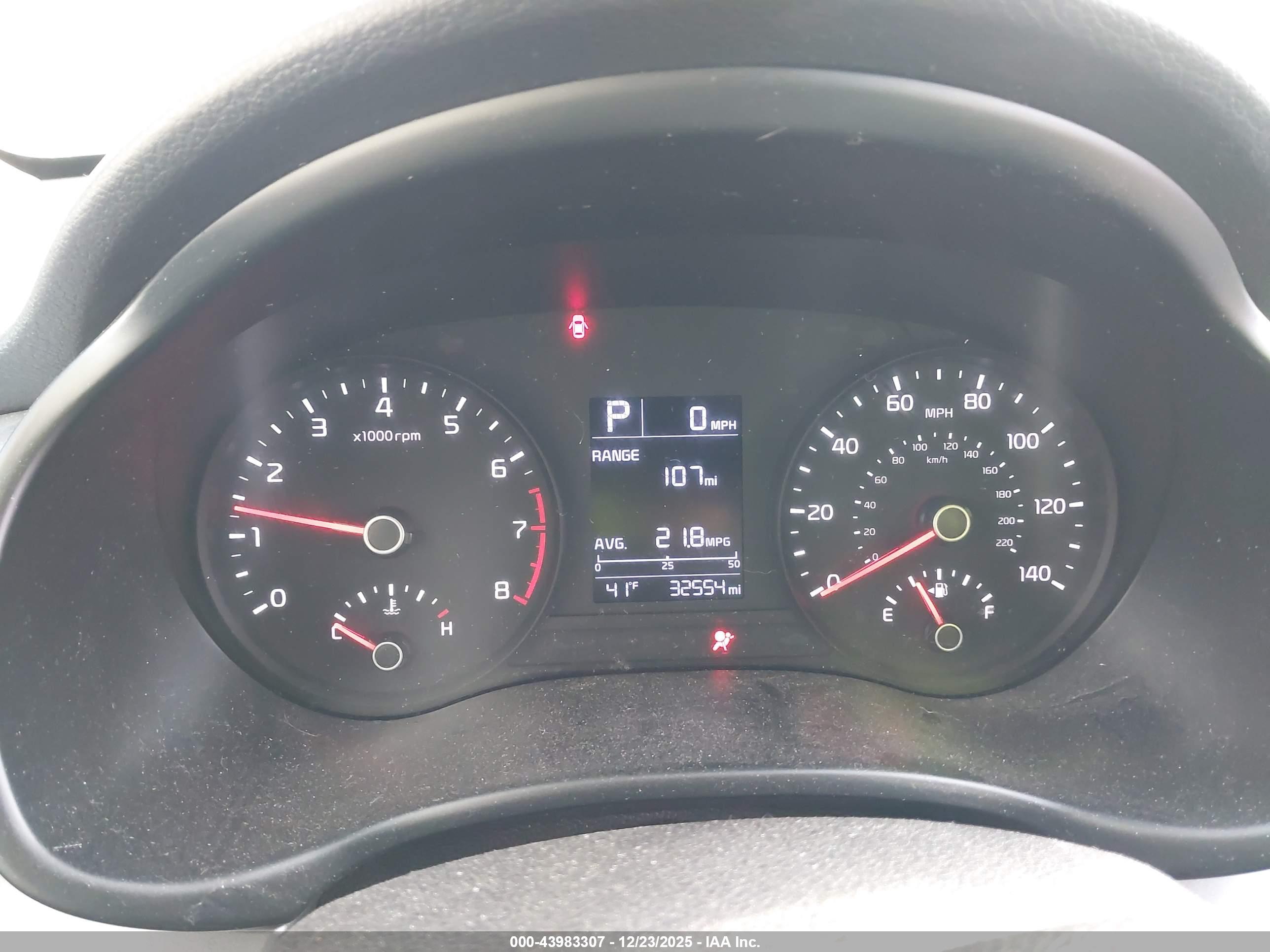 KIA RIO image 7