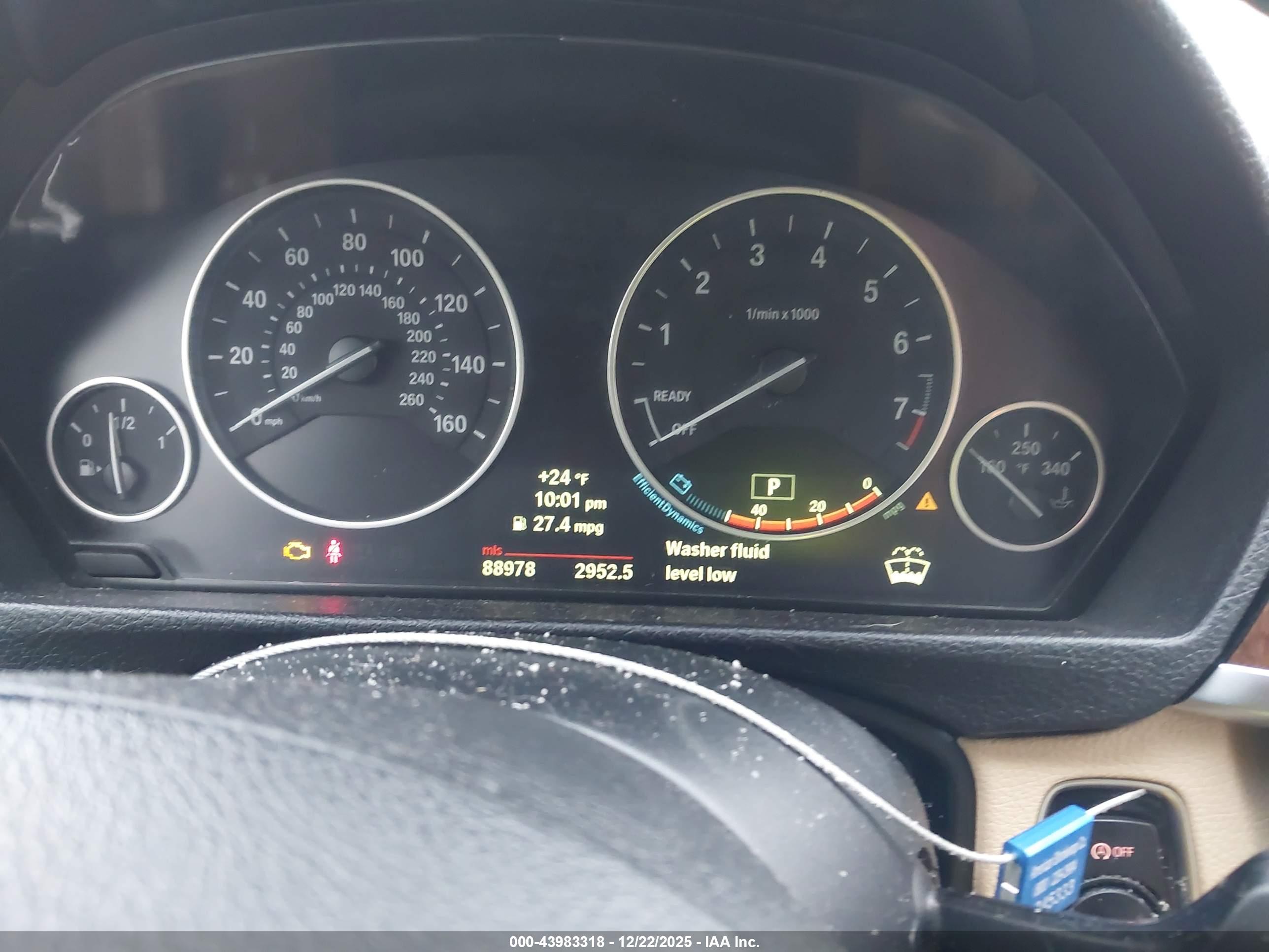 BMW 328I image 7