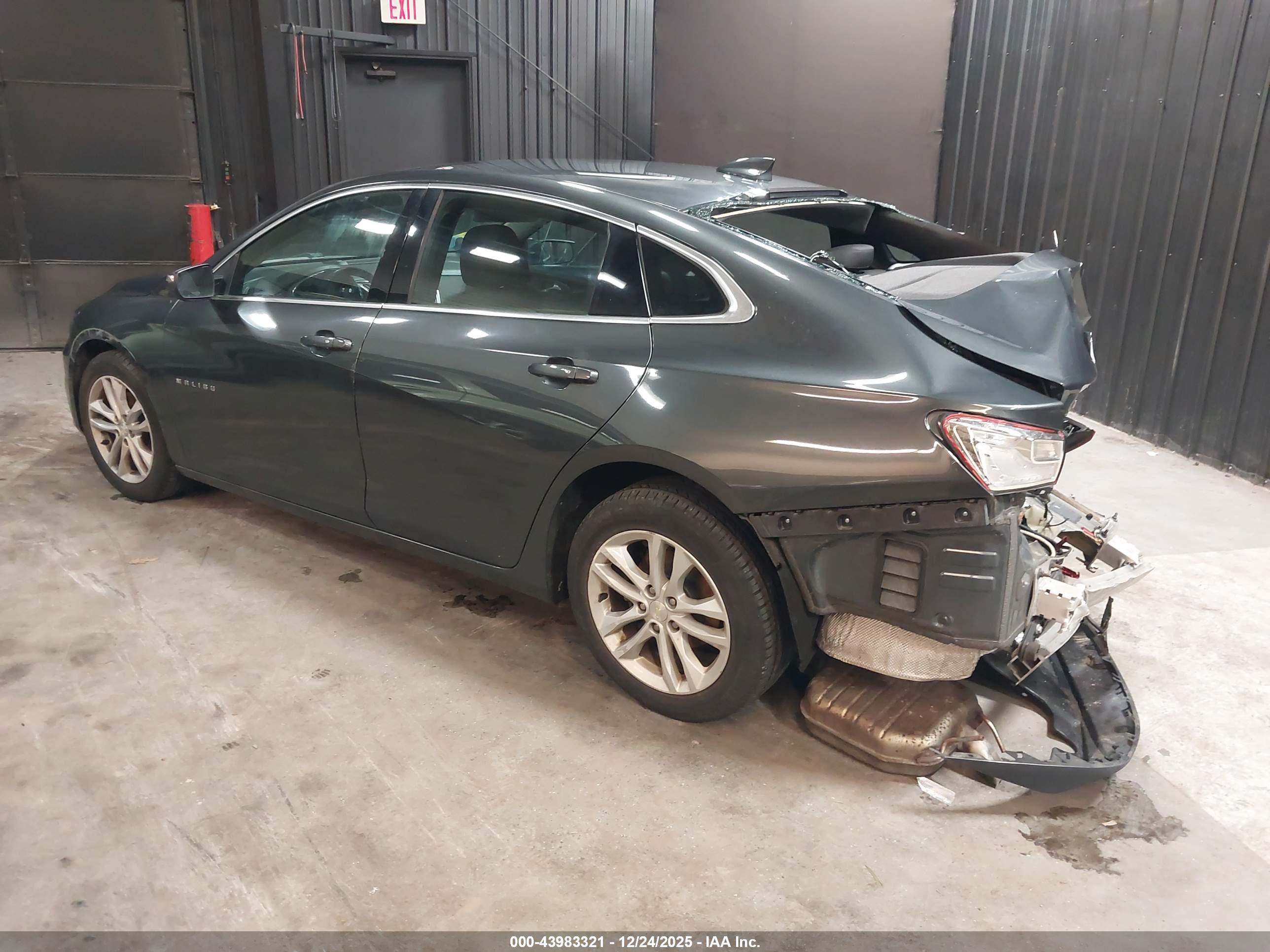 CHEVROLET MALIBU image 3
