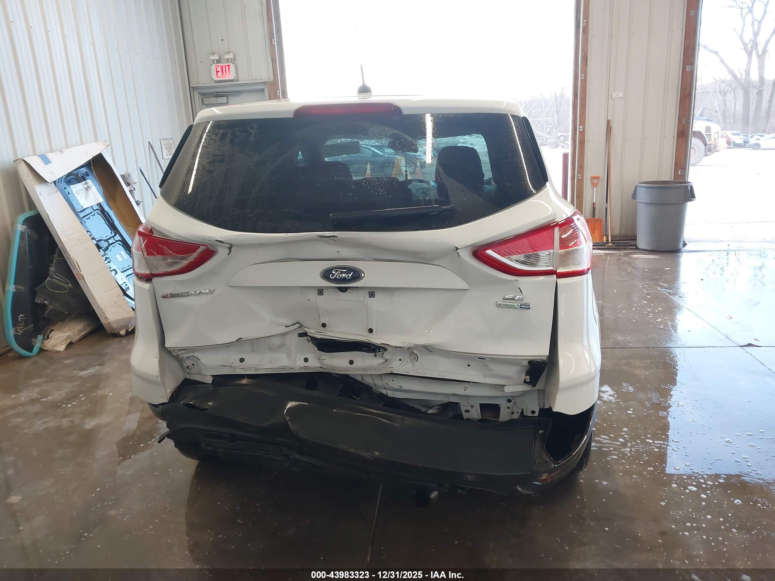 FORD ESCAPE image 6