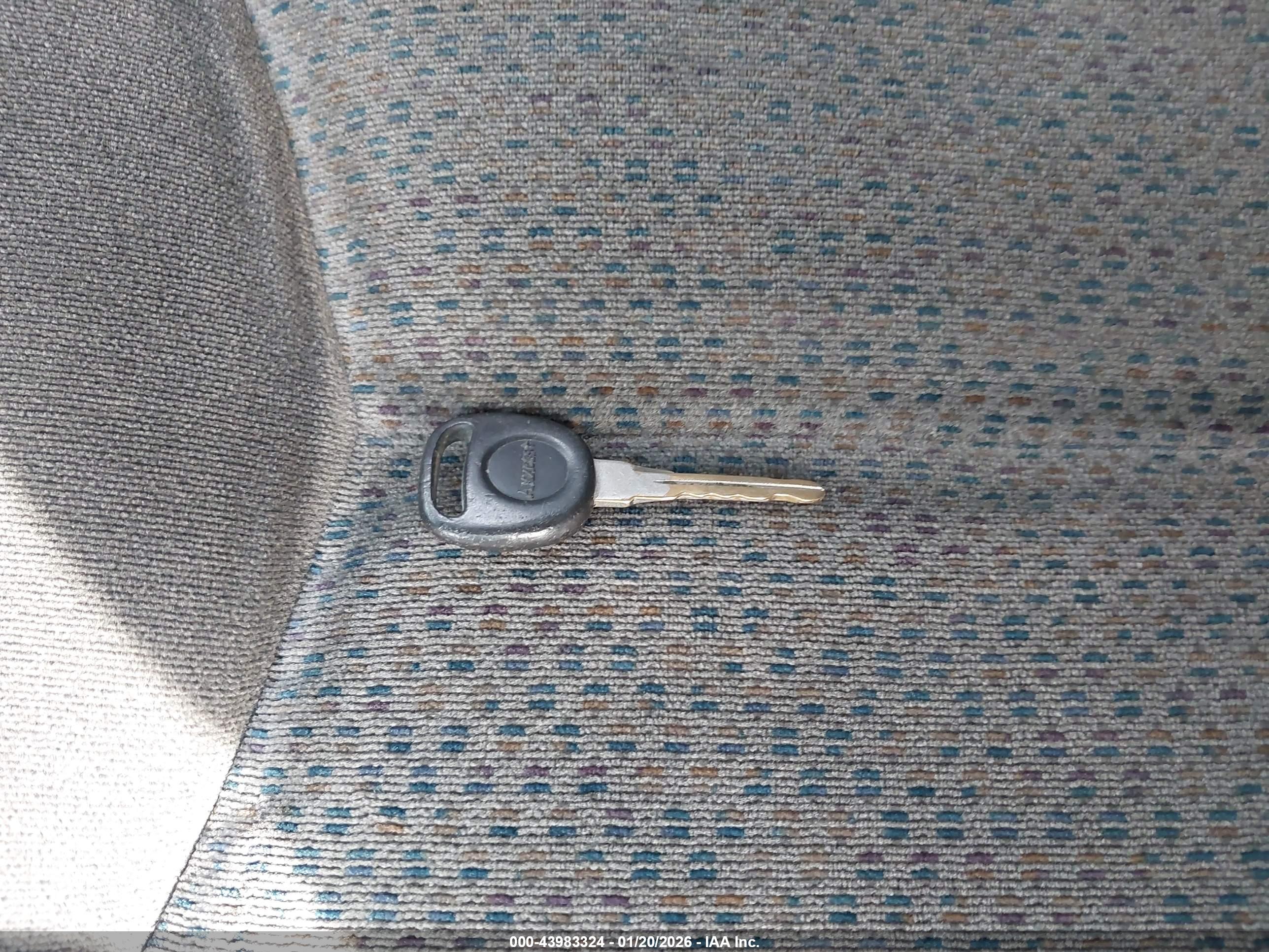 GMC SIERRA image 11