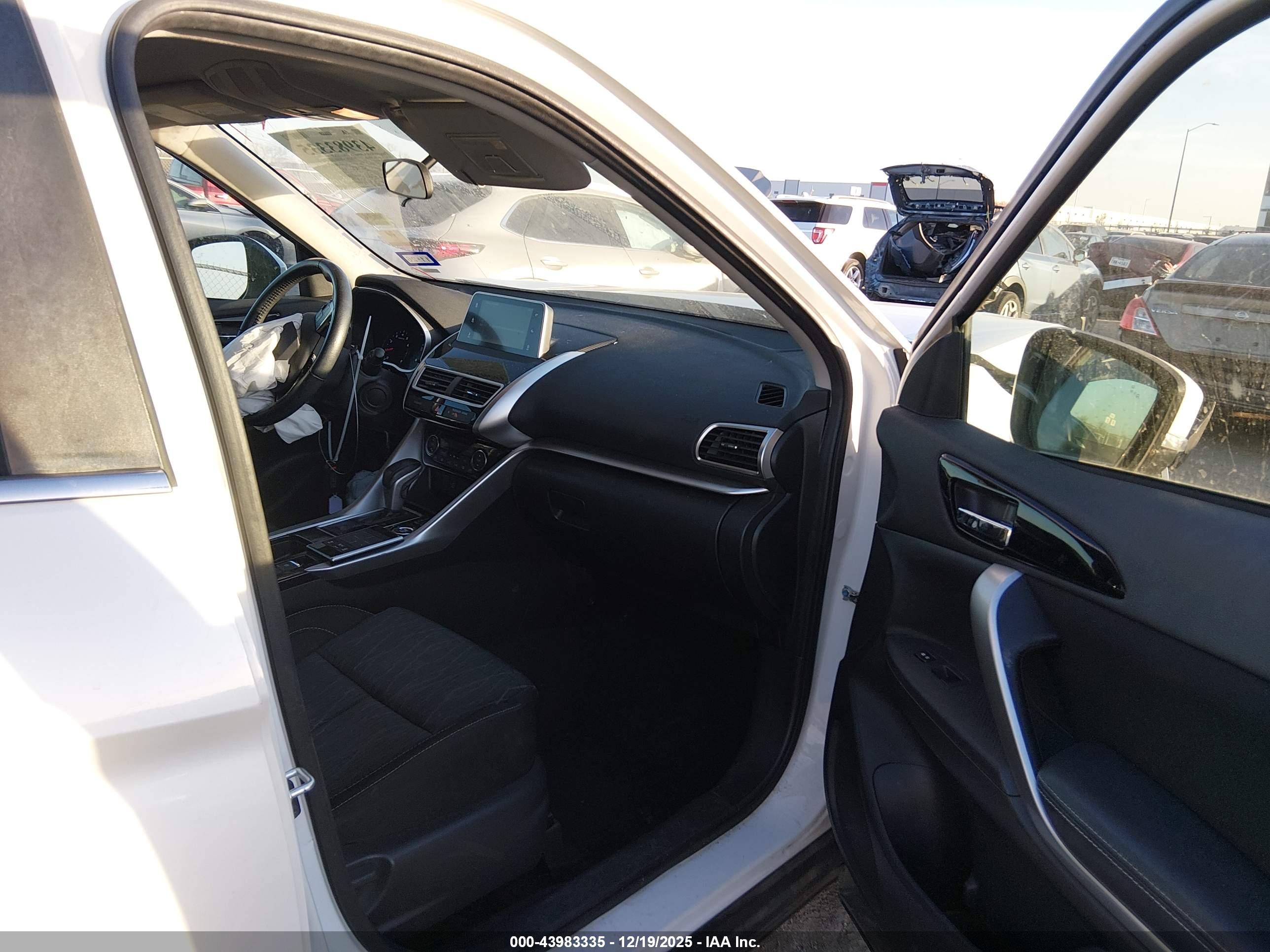 MITSUBISHI ECLIPSE image 5