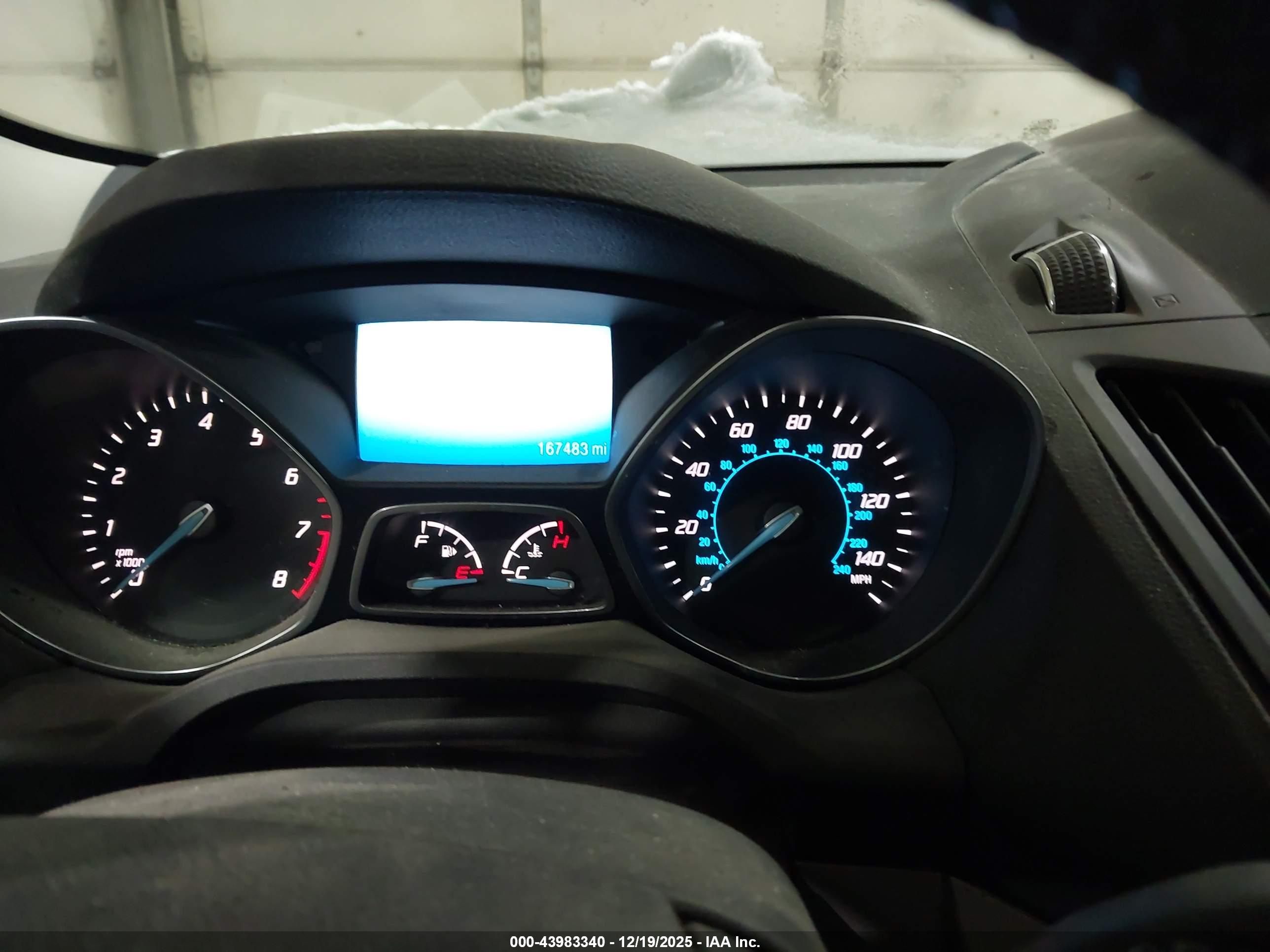 FORD ESCAPE image 7