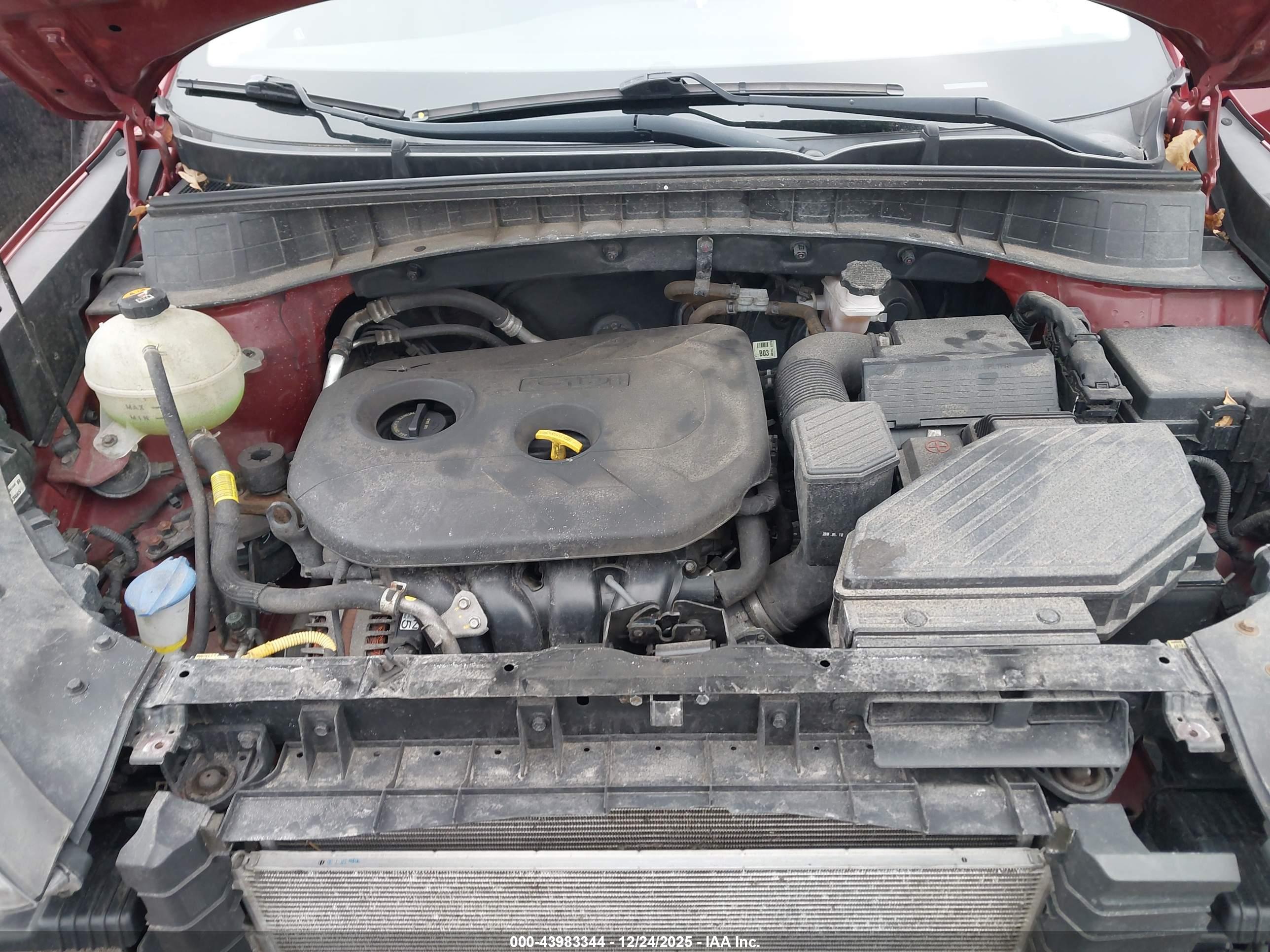 HYUNDAI TUCSON image 10
