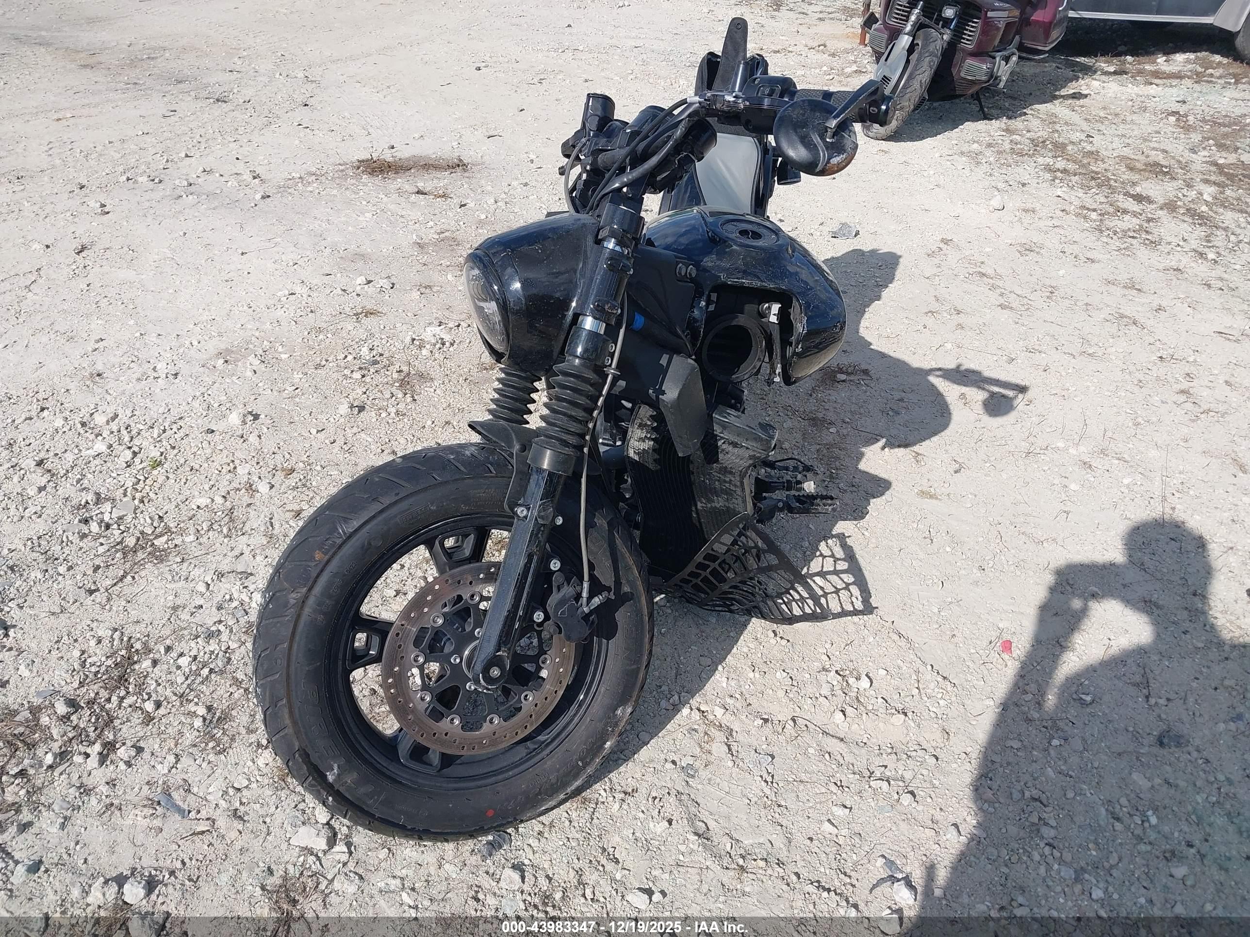 INDIAN MOTORCYCLE image 5
