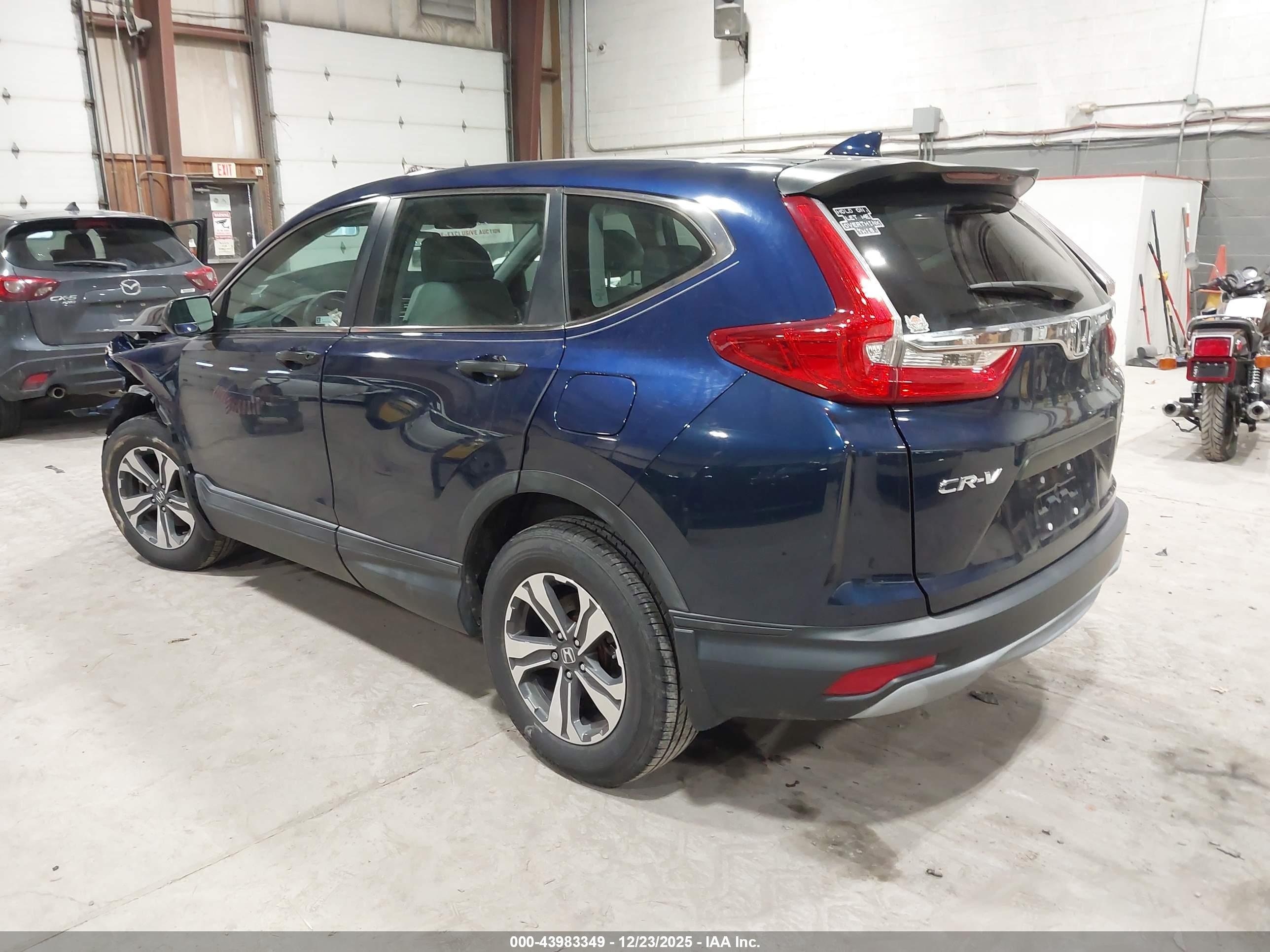 HONDA CR-V image 3