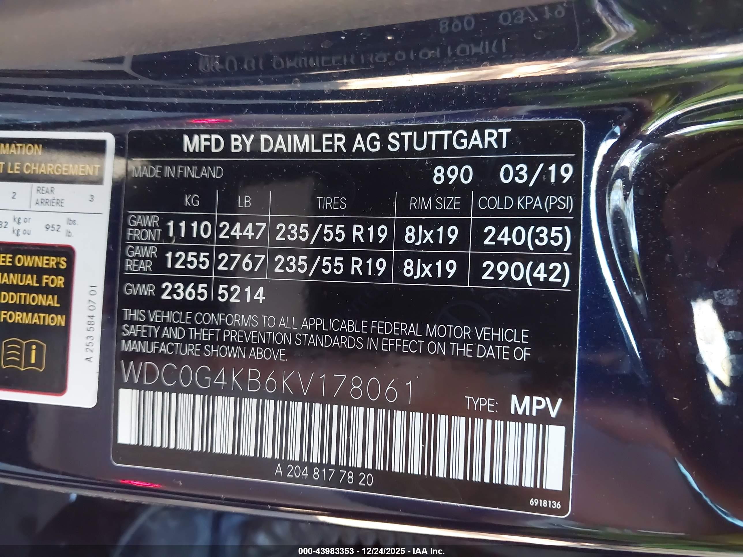 MERCEDES-BENZ GLC image 9