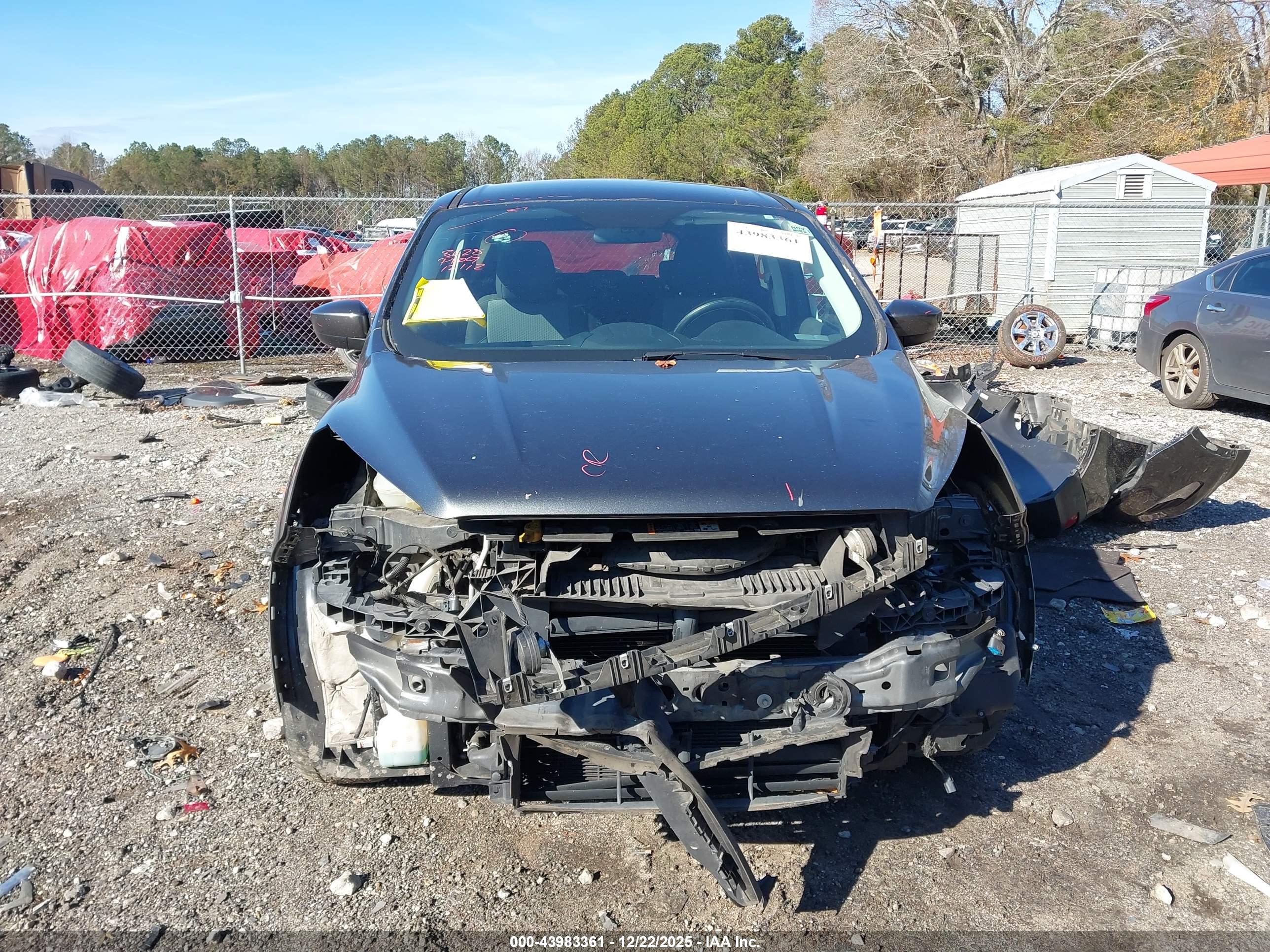 FORD ESCAPE image 6