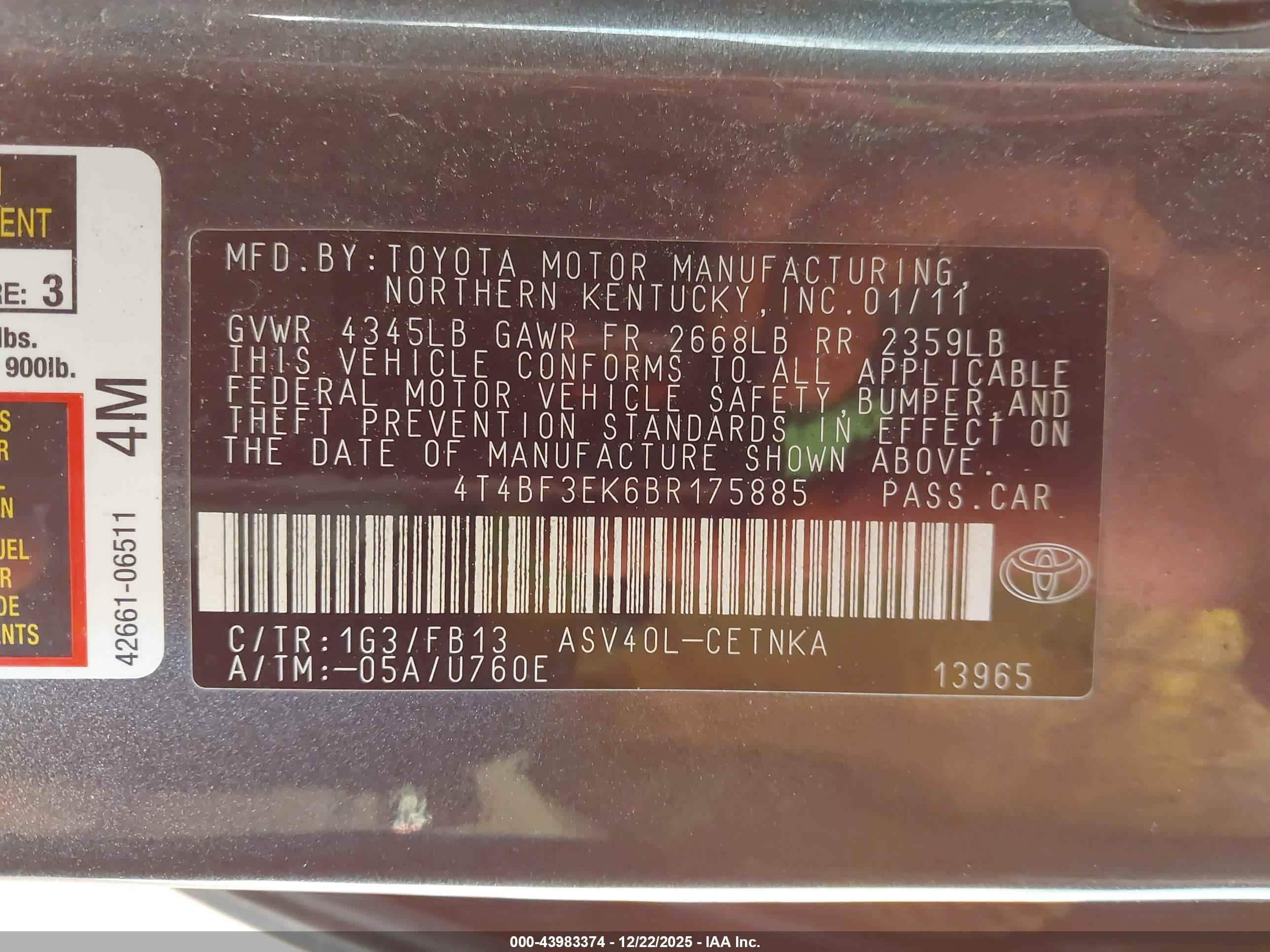 TOYOTA CAMRY image 9