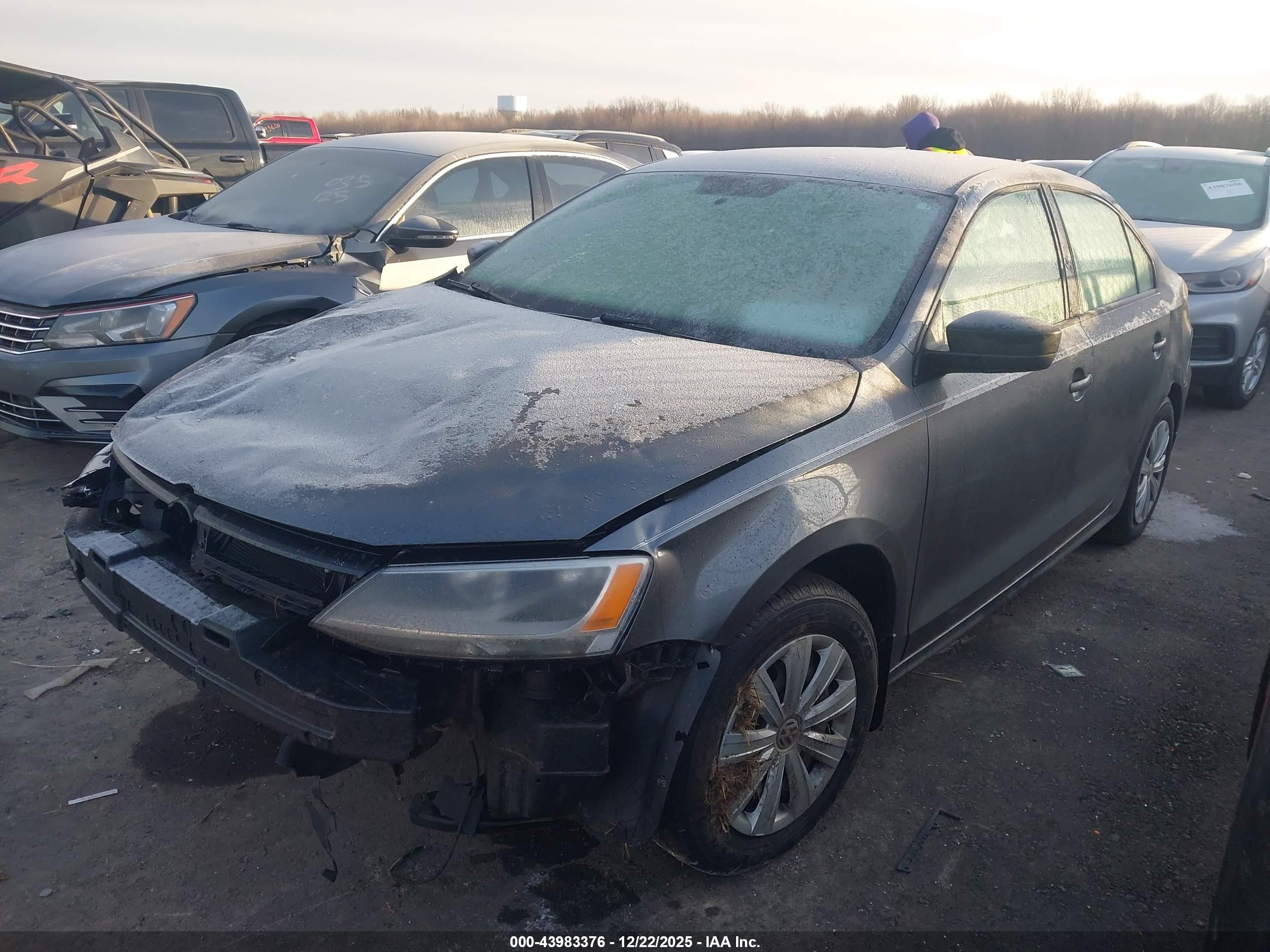 VOLKSWAGEN JETTA image 2