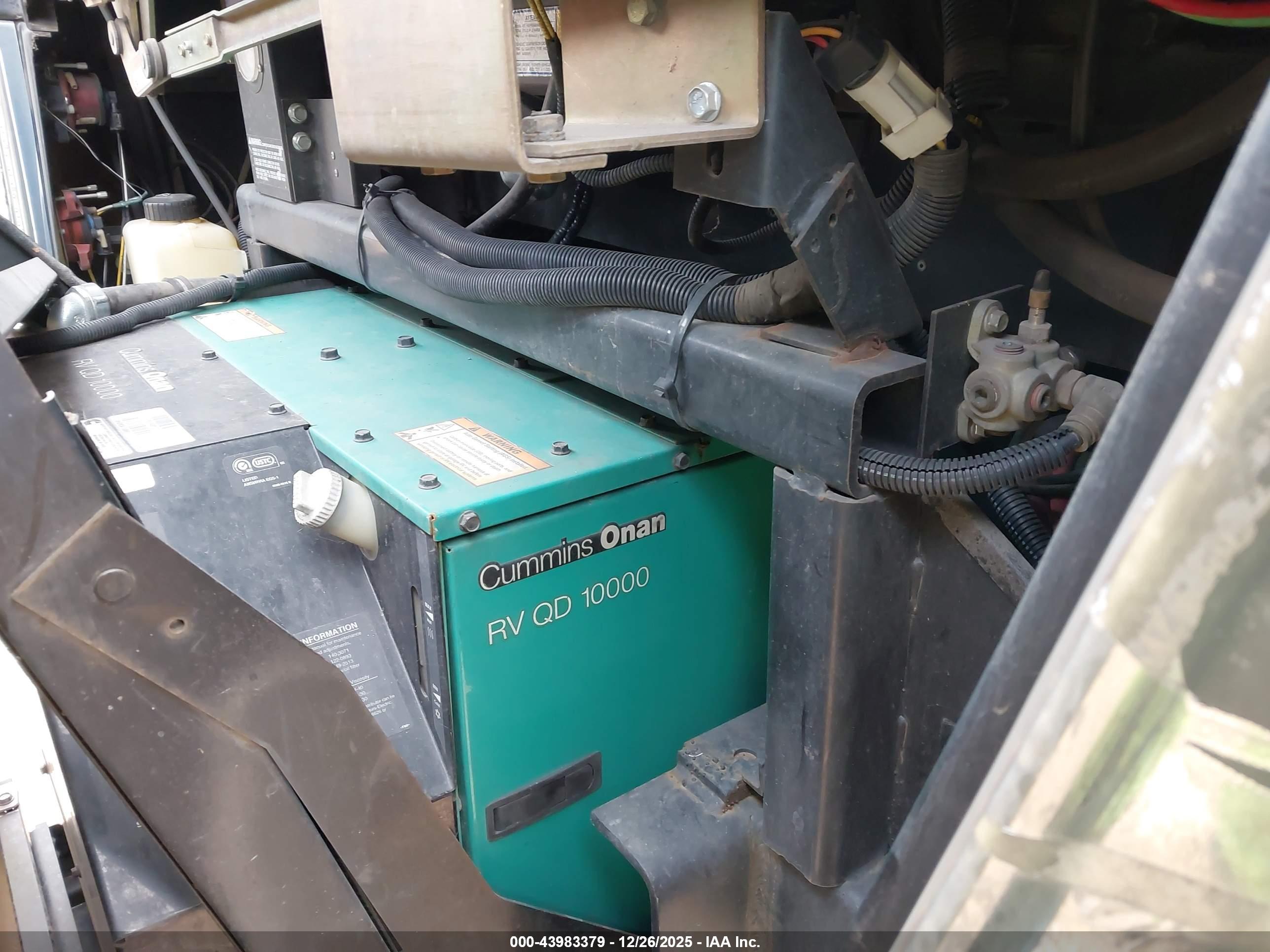 FREIGHTLINER CHASSIS image 10