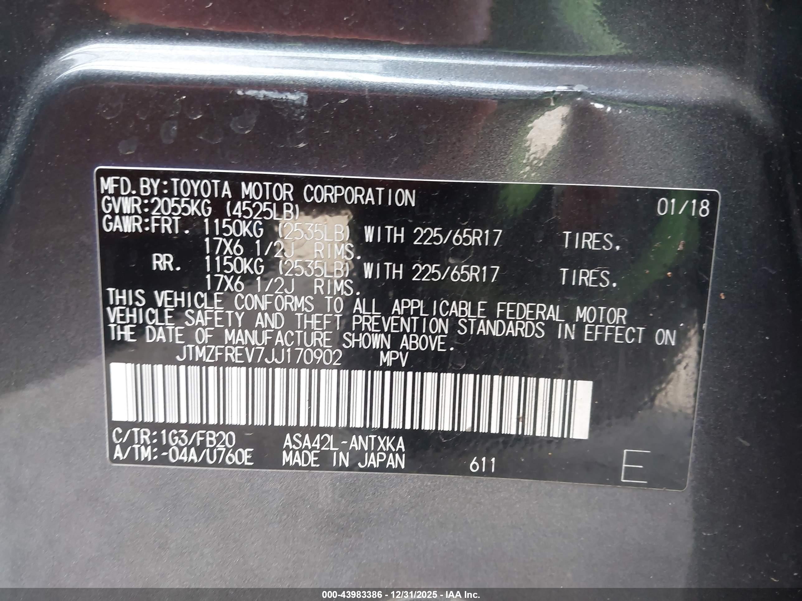 TOYOTA RAV4 image 9
