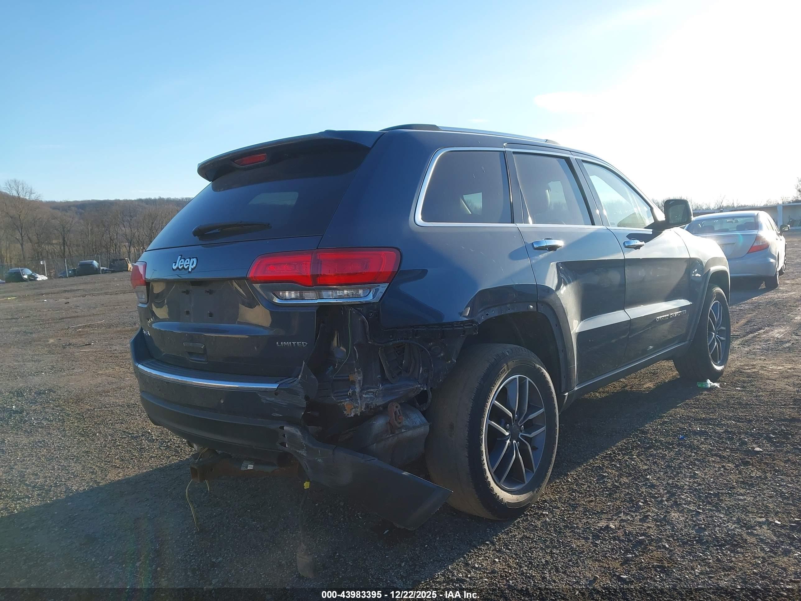 JEEP GRAND image 6
